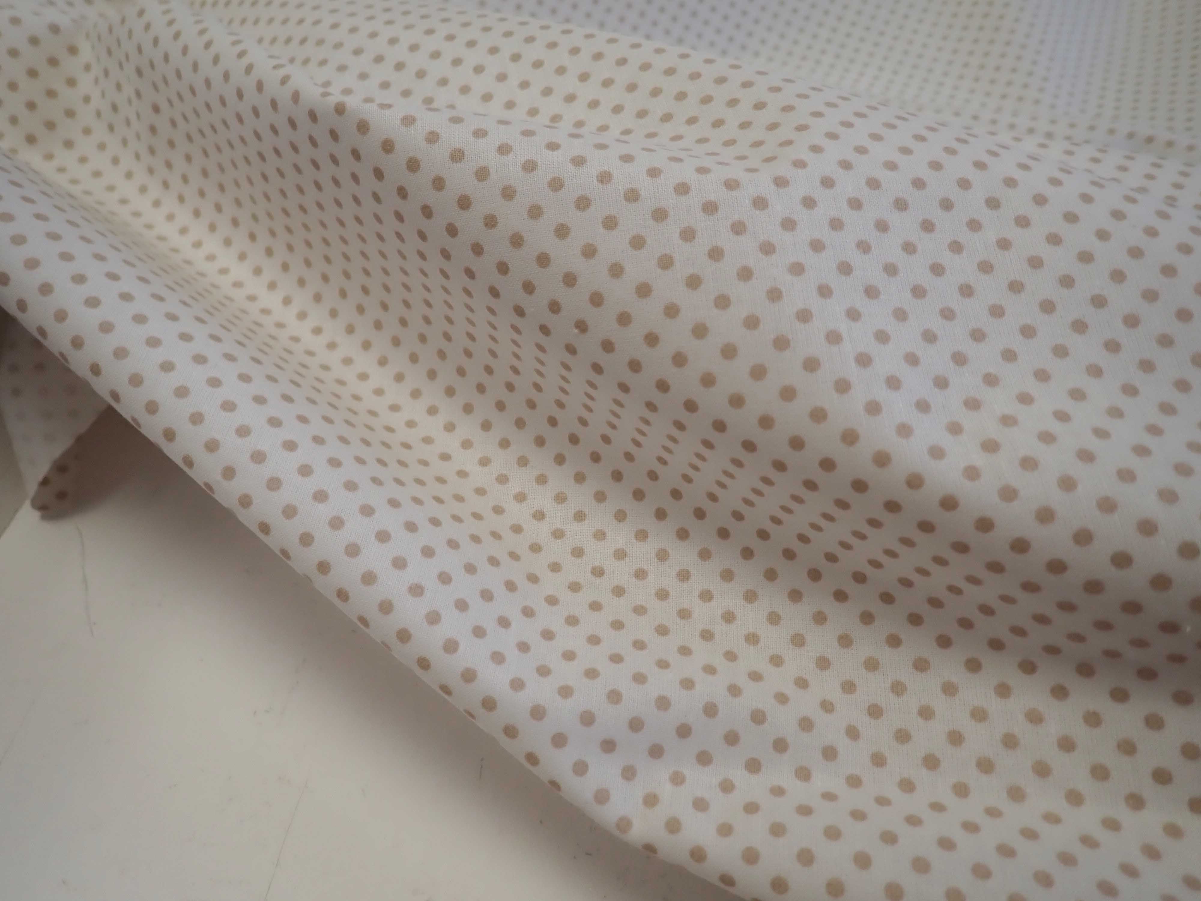 LÁTKA - BÍLÁ + BÉŽOVÉ PUNTÍKY