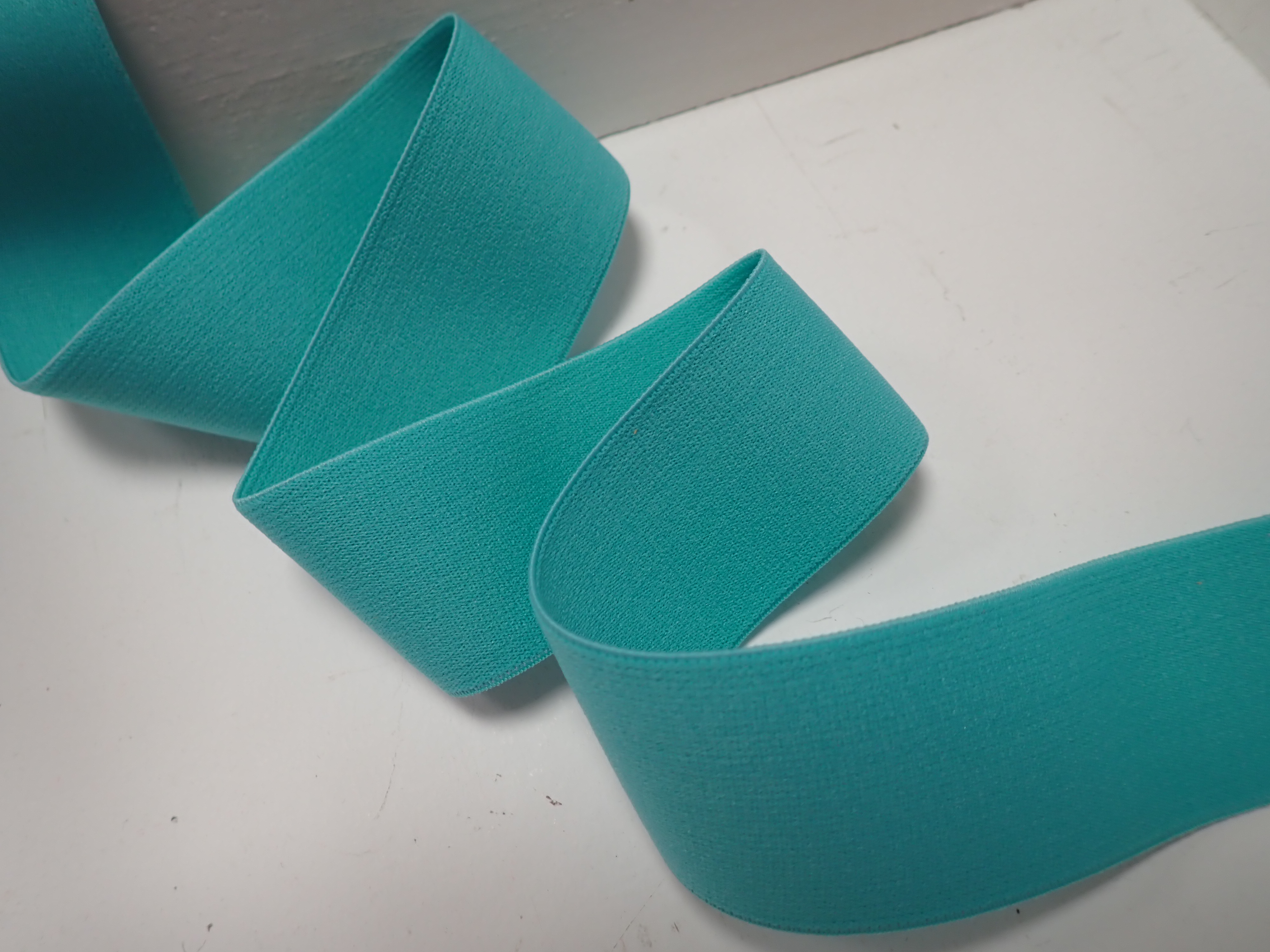 GUMA - PRUŽENKA - HLADKÁ - MENTOLOVÁ - 40 MM