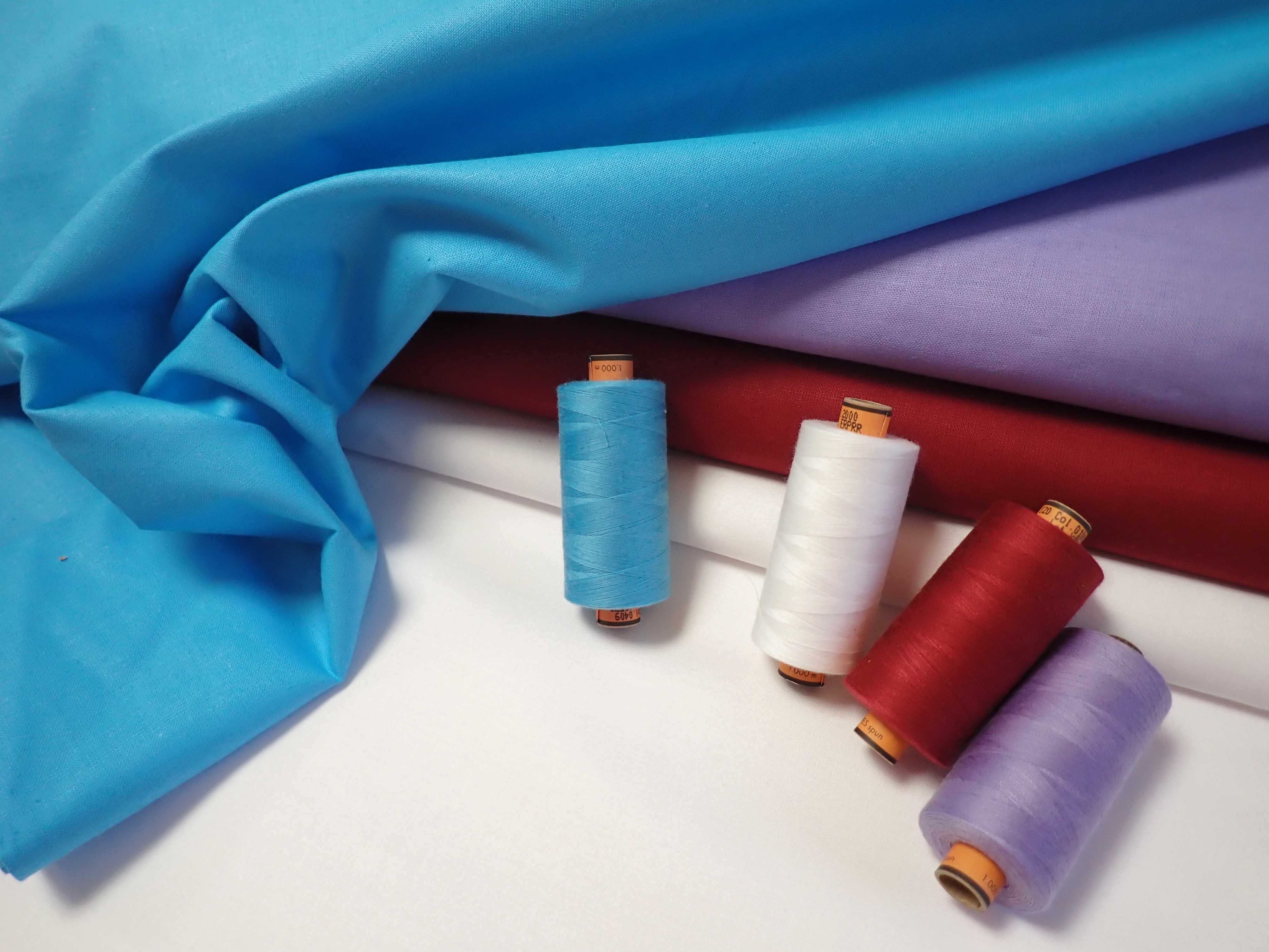 LÁTKA - JEDNOBAREVNÁ - SVĚTLE TYRKYSOVÁ