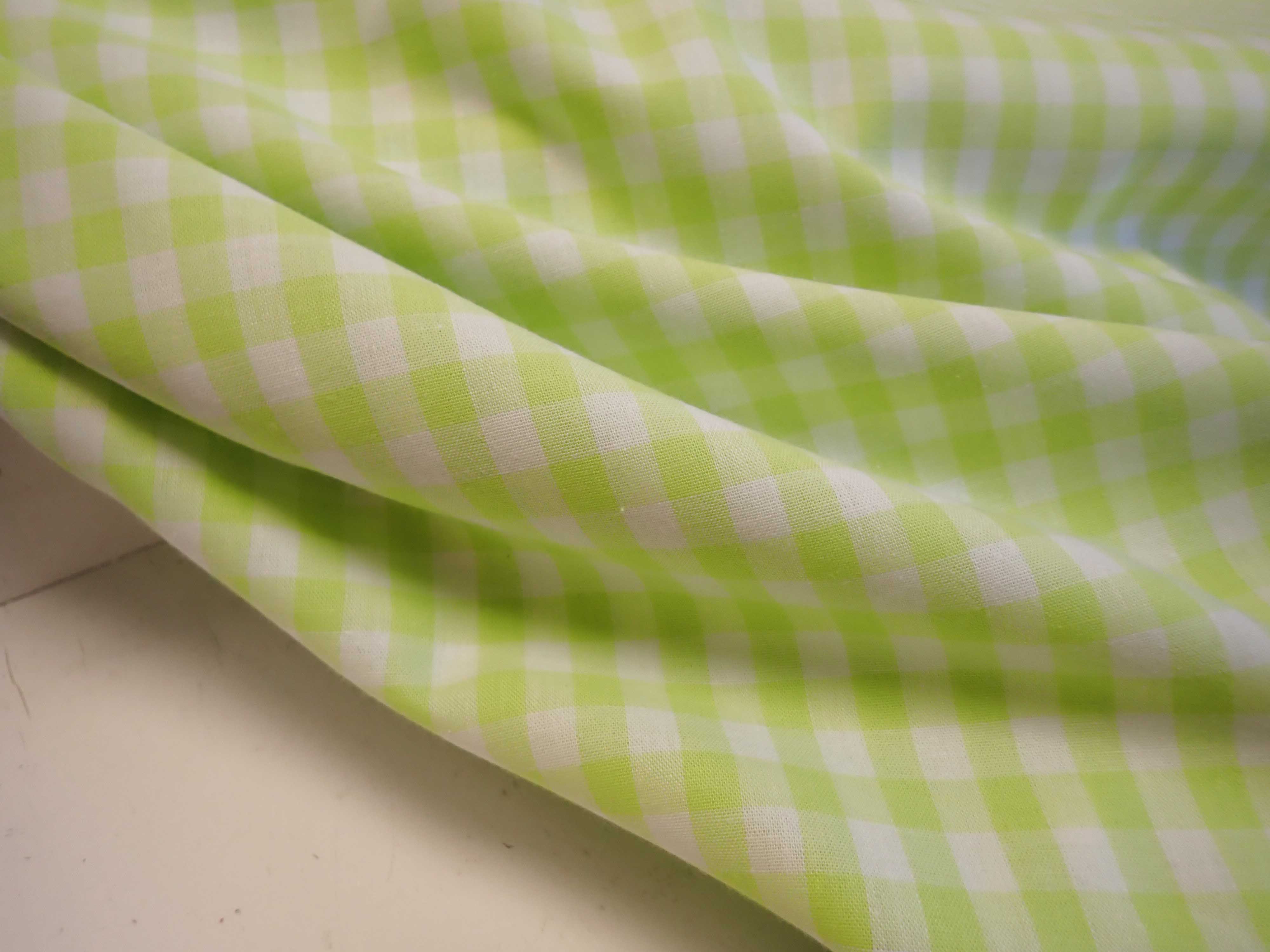 LÁTKA - JARNÍ ZELENÁ KOSTIČKA - KANAFAS