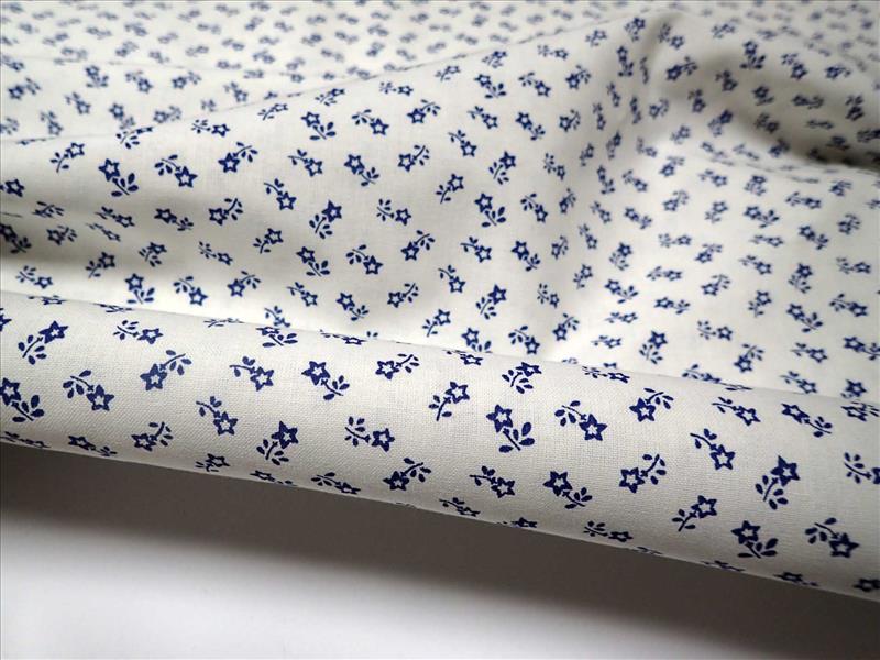 LÁTKA - BÍLÁ + TMAVĚ MODRÉ KYTIČKY