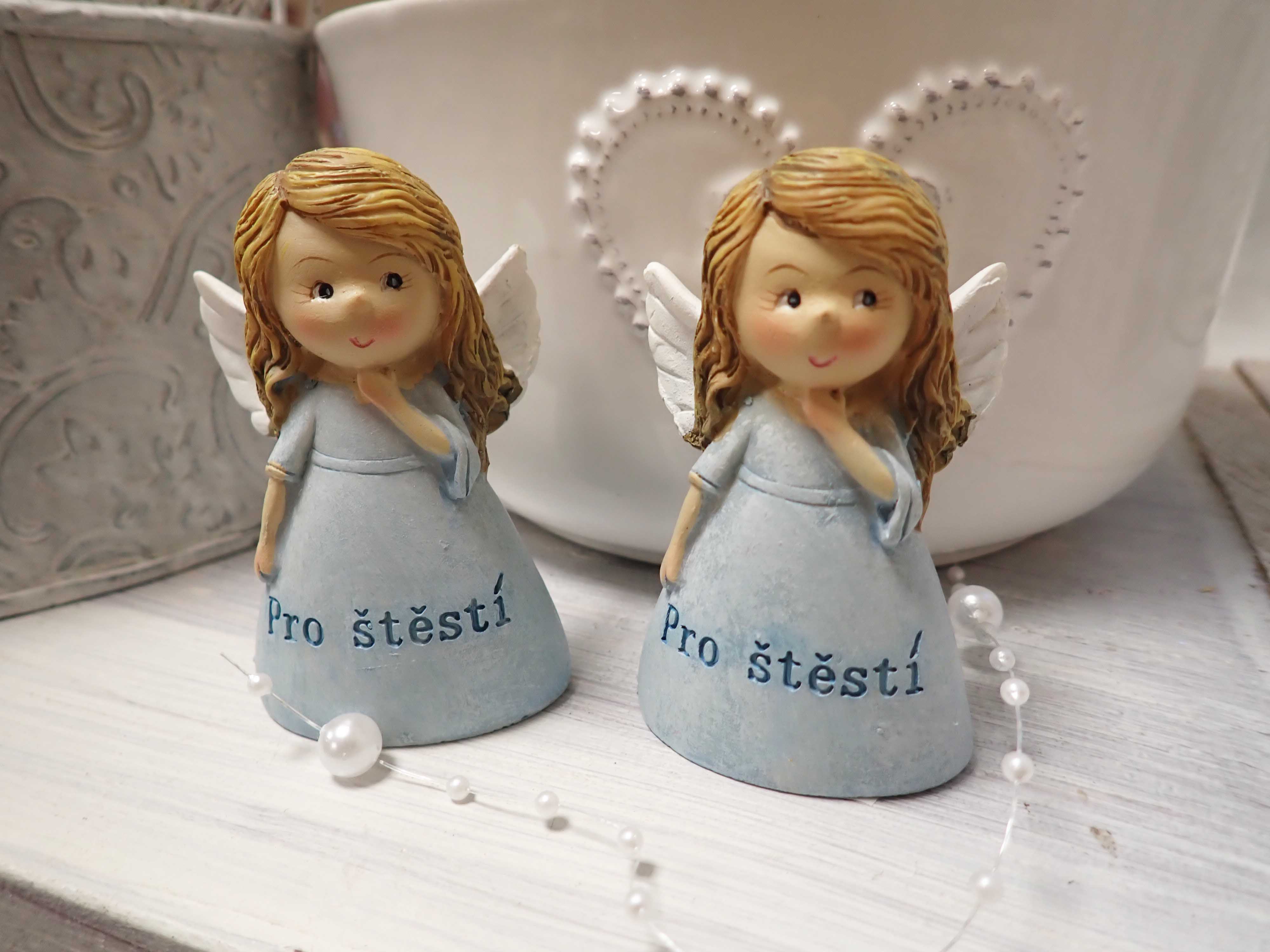 DEKORACE - ANDÍLEK PRO ŠTĚSTÍ