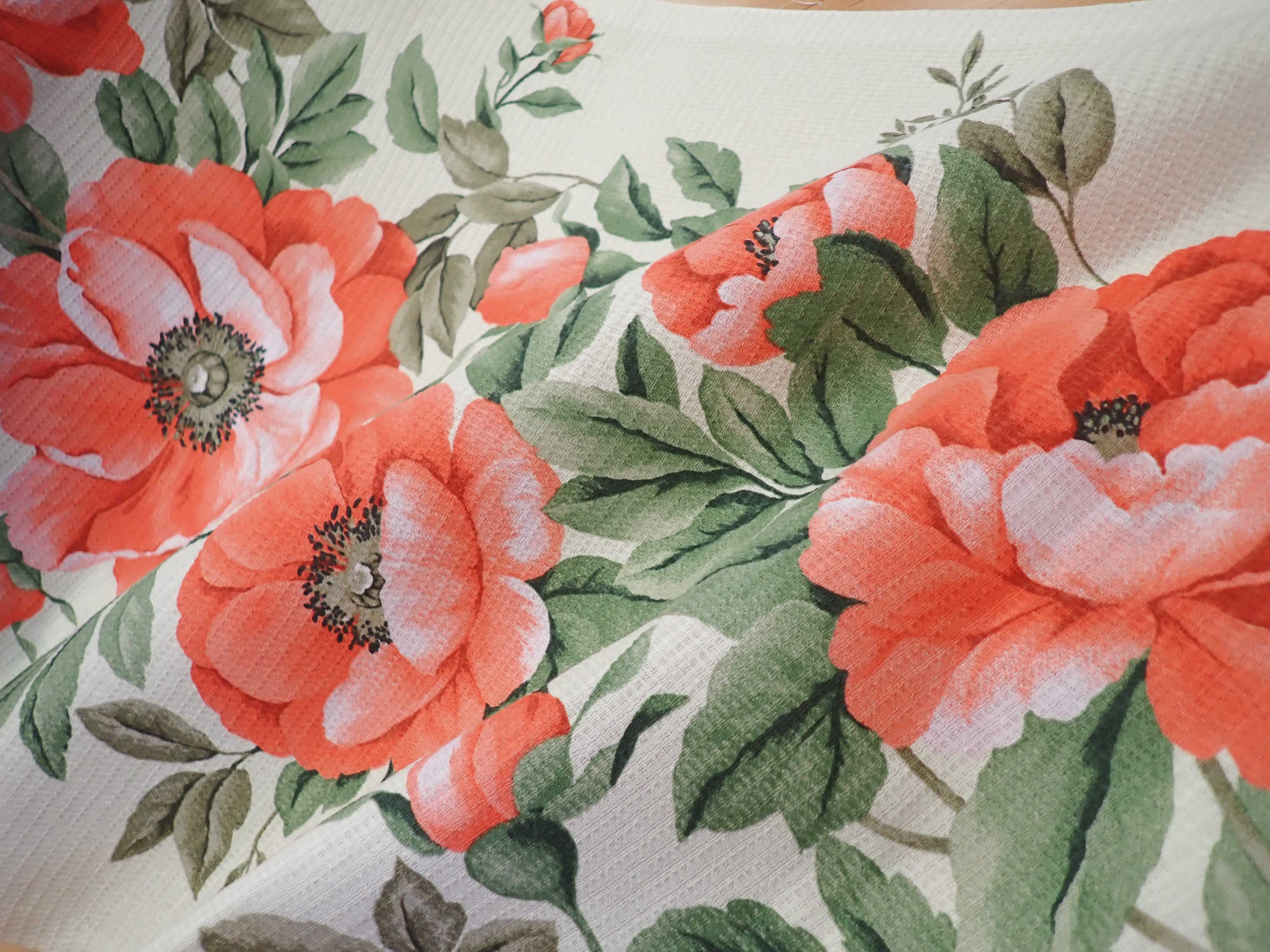 LÁTKA - VAFLE - UTĚRKOVINA - KVĚTY