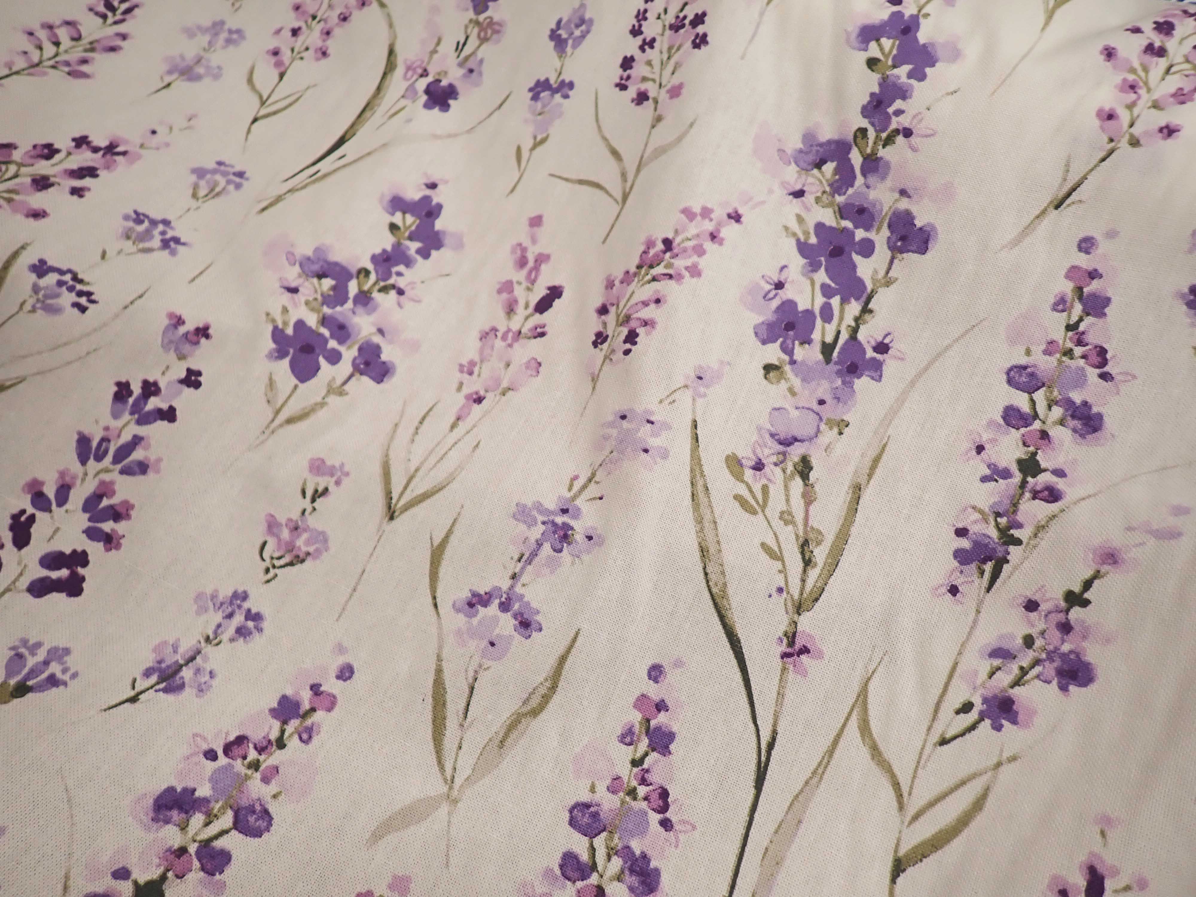 LÁTKA - POTAHOVKA - LEVANDULE