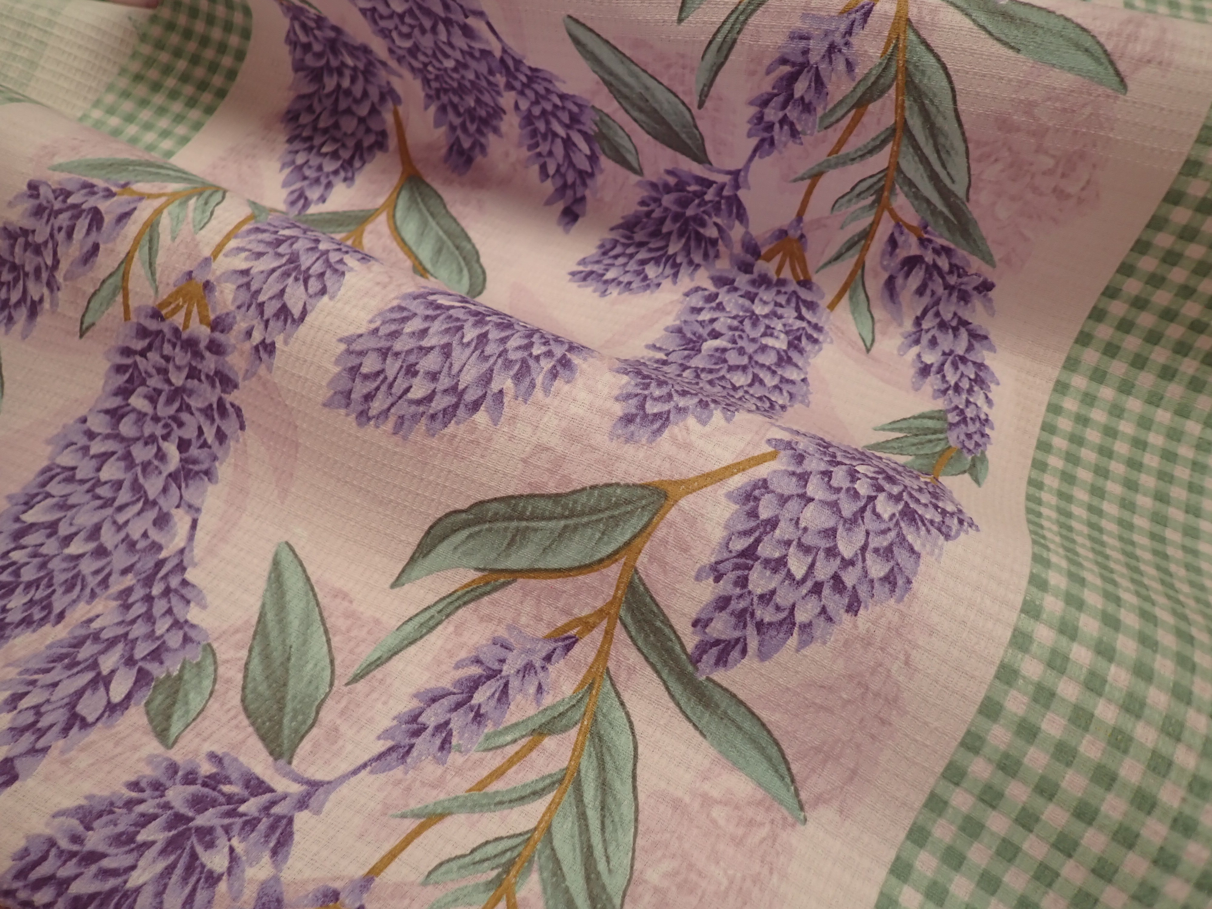 LÁTKA - VAFLE - UTĚRKOVINA - LEVANDULE -  ZELENÉ KOSTIČKY