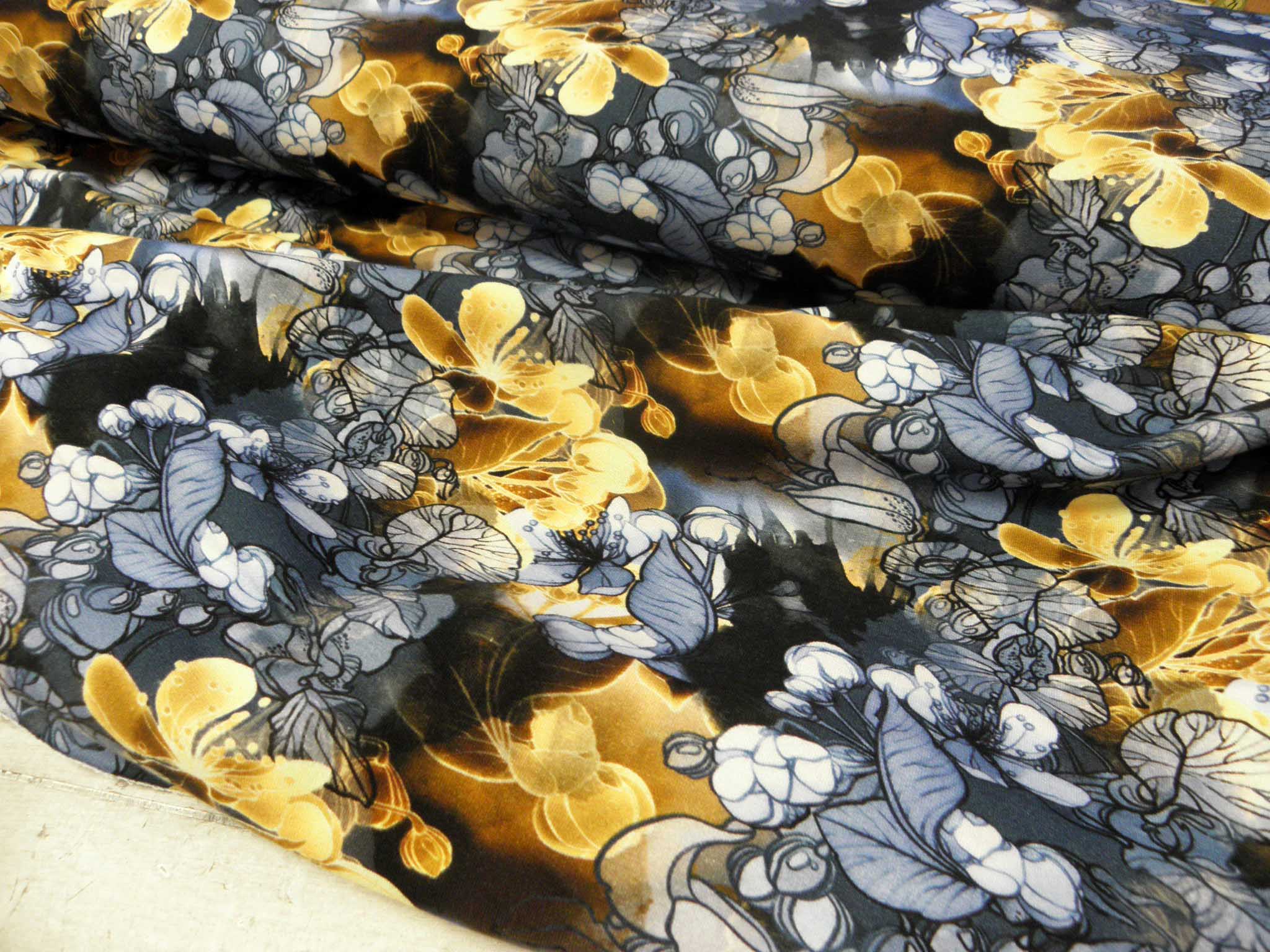 LÁTKA - TEPLÁKOVINA - FOTOTISK - KVĚTY