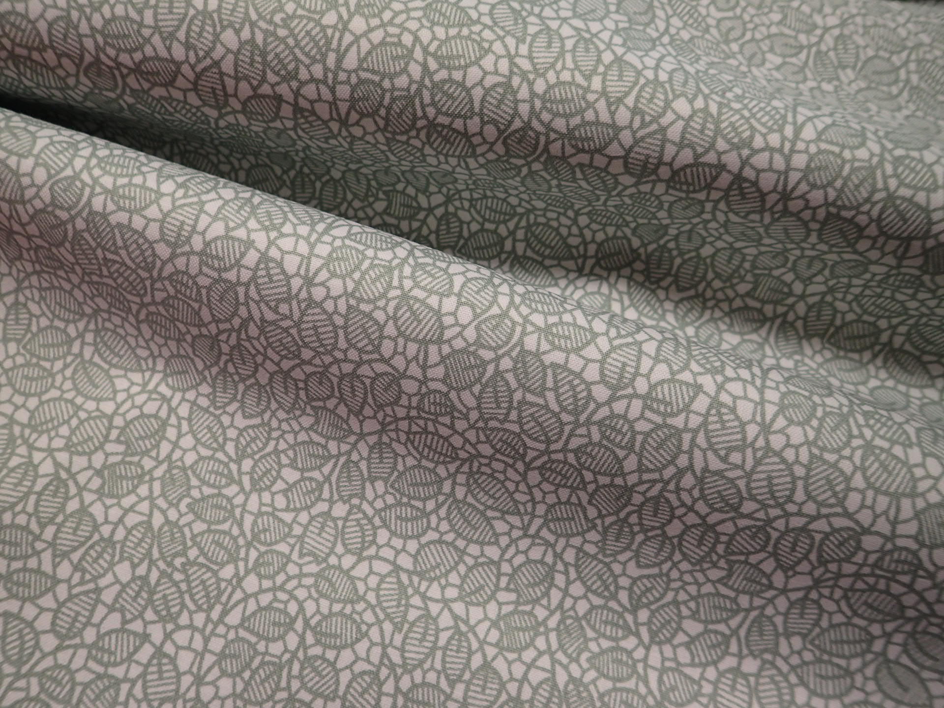 LÁTKA - BÍLÁ + ŠEDÉ LÍSTEČKY