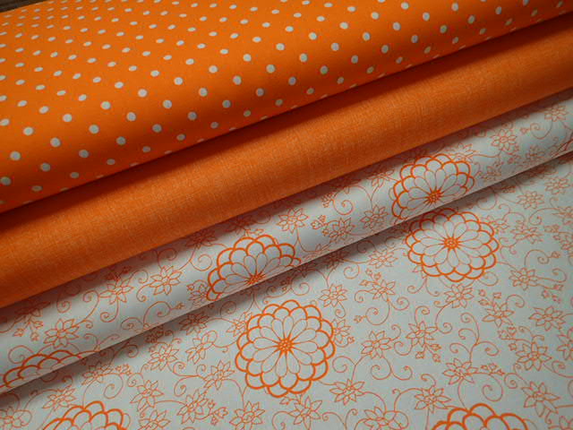 LÁTKA - ORANŽOVÁ + BÍLÉ  PUNTÍKY