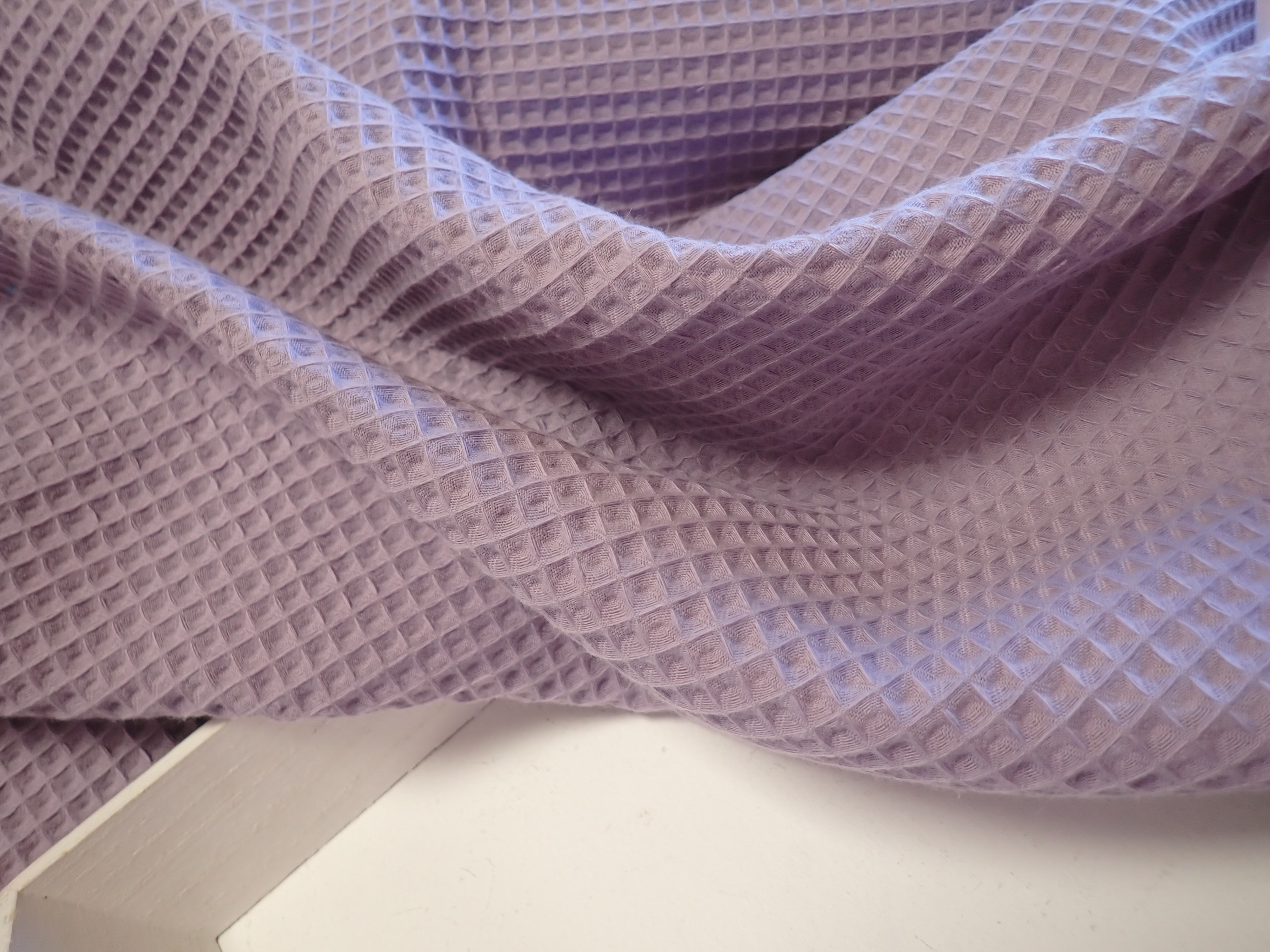 LÁTKA - VAFLE - FIALOVÁ