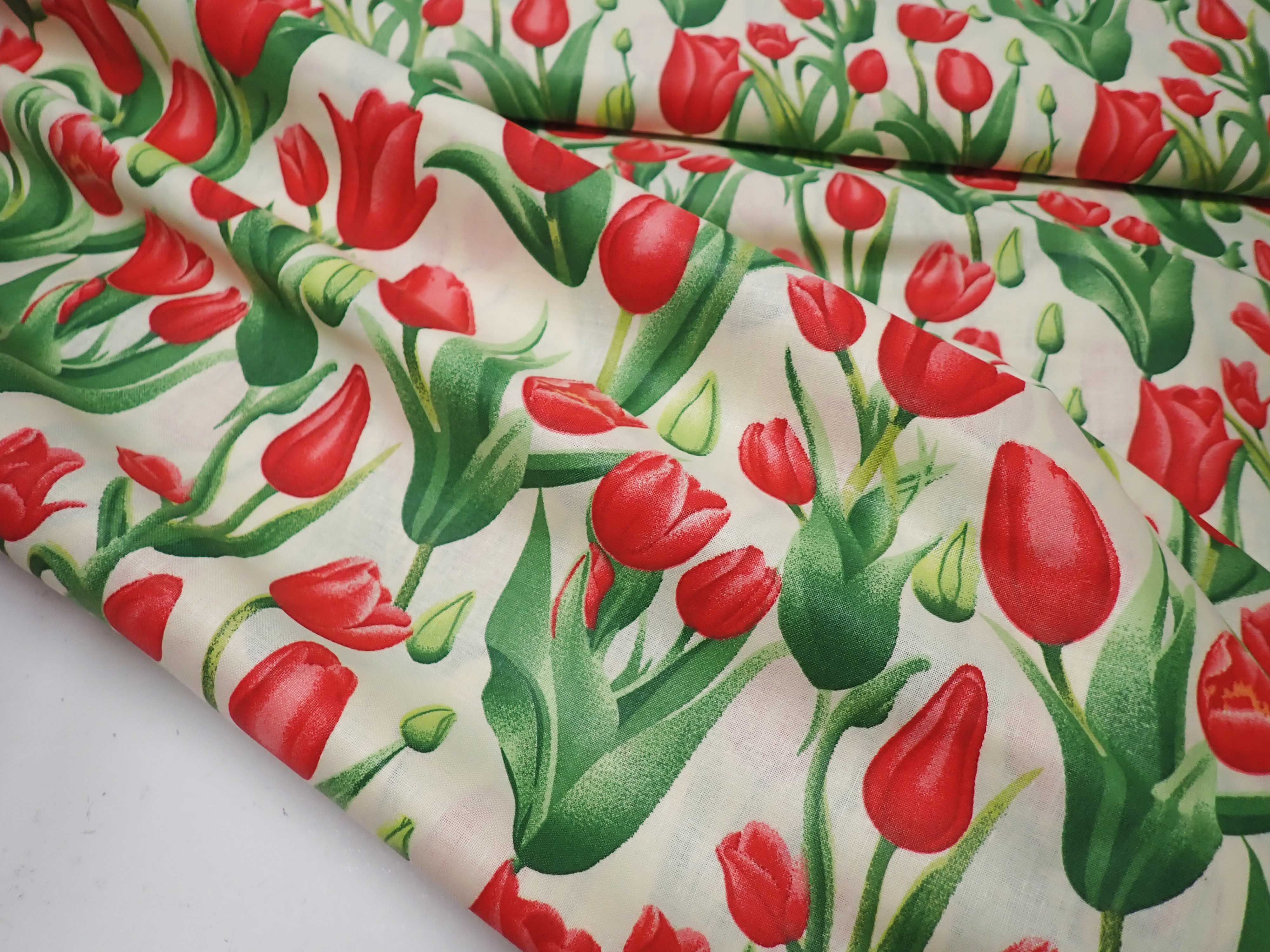 LÁTKA - ČERVENÉ TULIPÁNKY