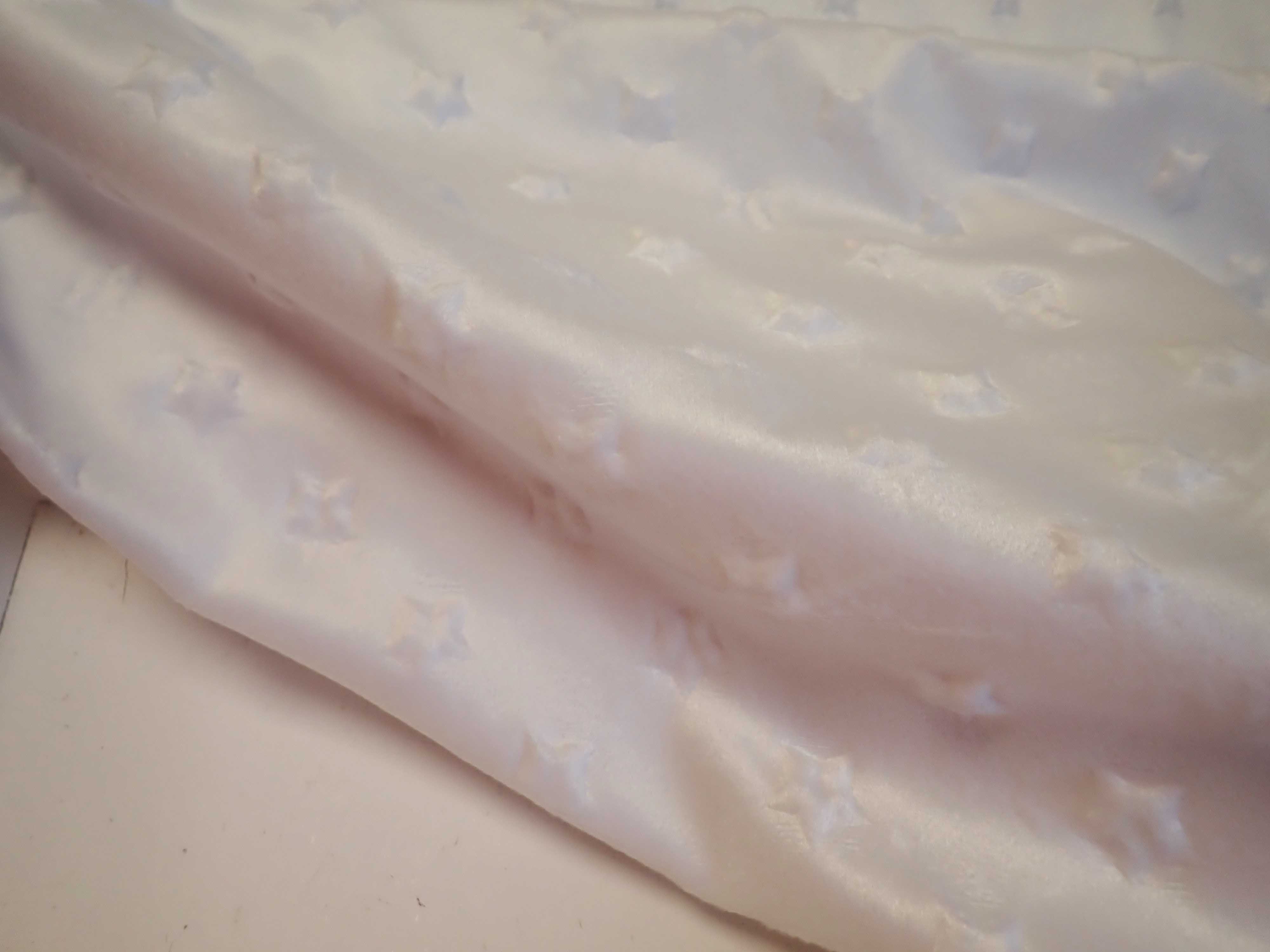 LÁTKA - BÍLÉ MINKY - HVĚZDIČKY