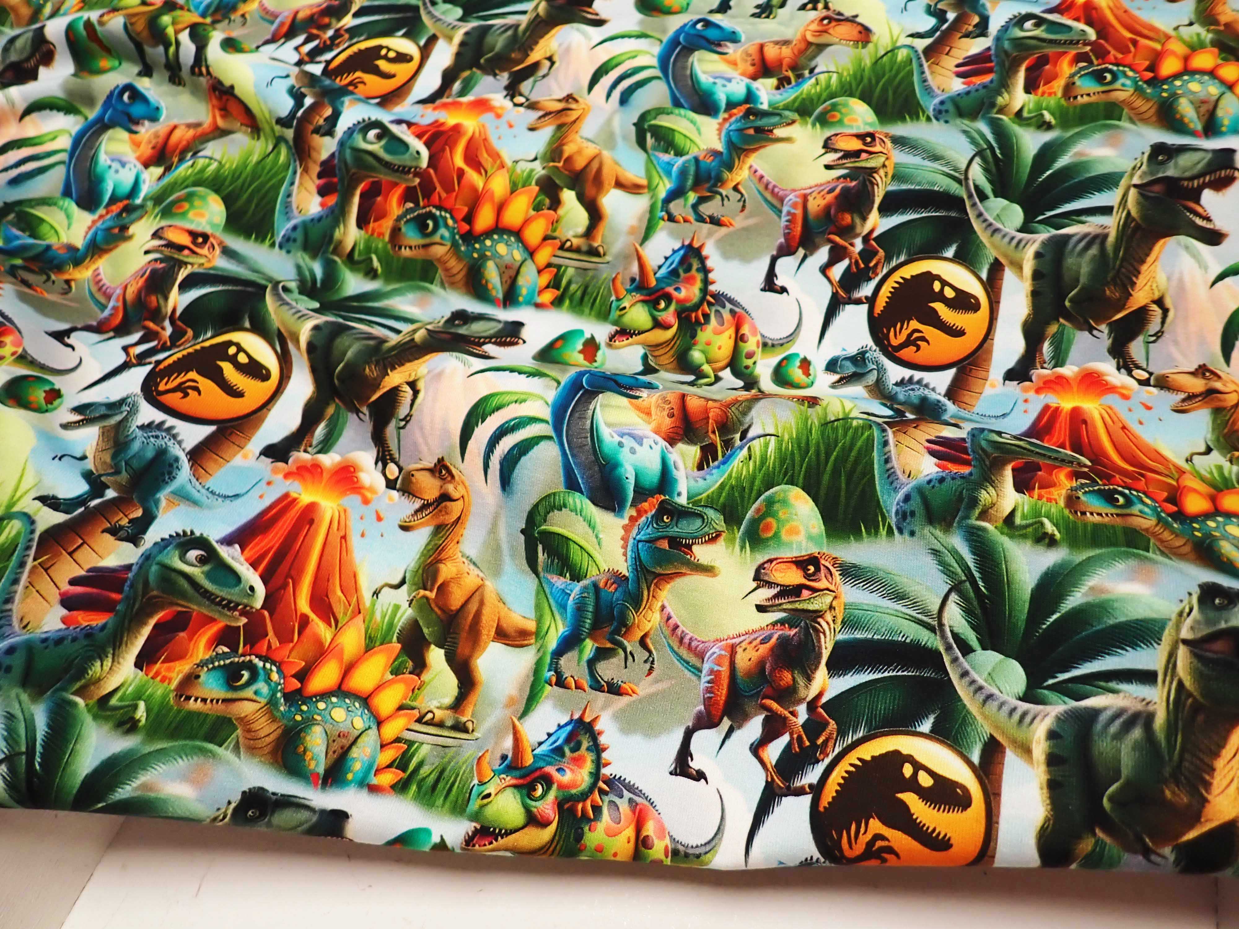 LÁTKA - TEPLÁKOVINA - FOTOTISK - DINOSAUŘI