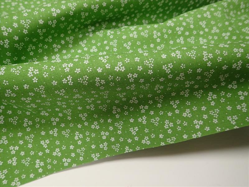 LÁTKA - ZELENÁ + BÍLÉ KYTIČKY