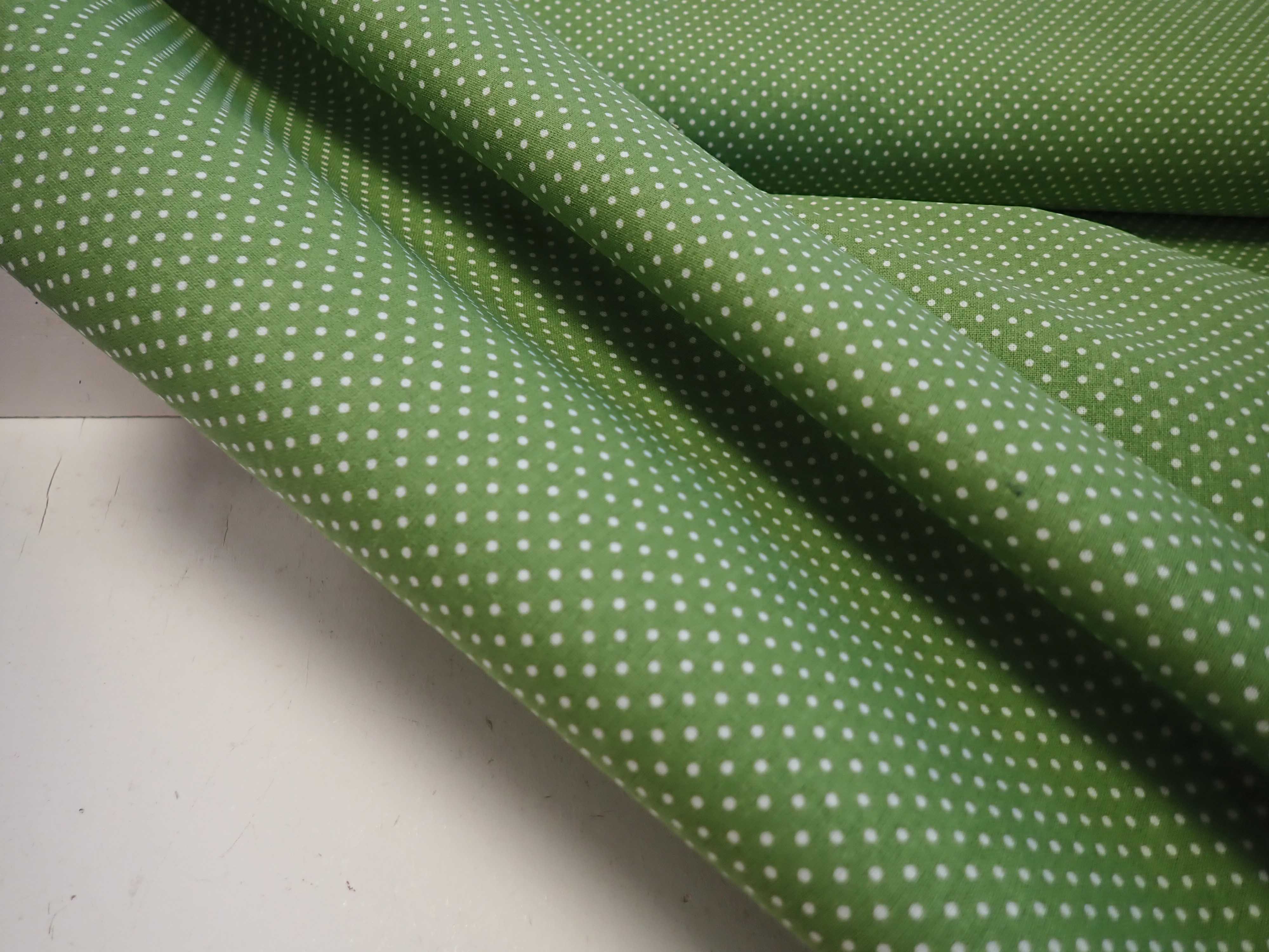 LÁTKA - ZELENÝ PUNTÍK