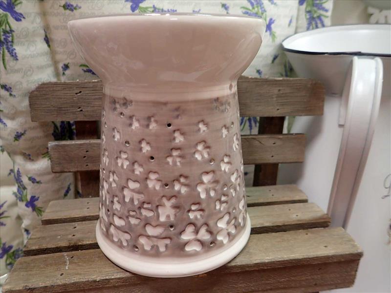 AROMALAMPA - BÉŽOVOŠEDÉ KYTIČKY