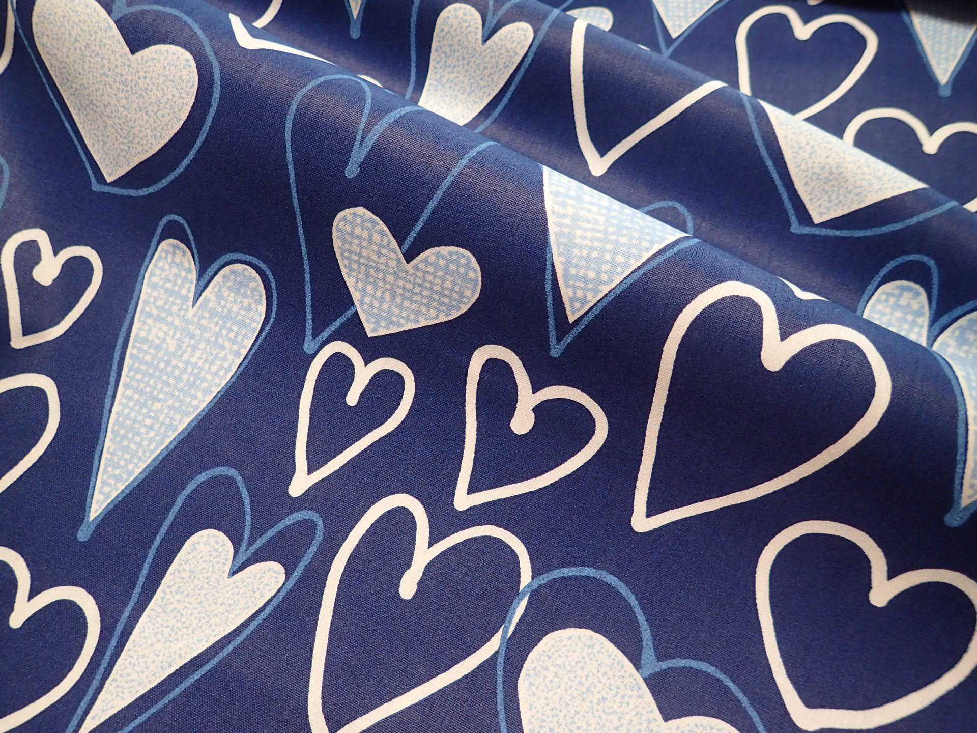 LÁTKA - SRDÍČKA - MODRÁ + SRDÍČKA