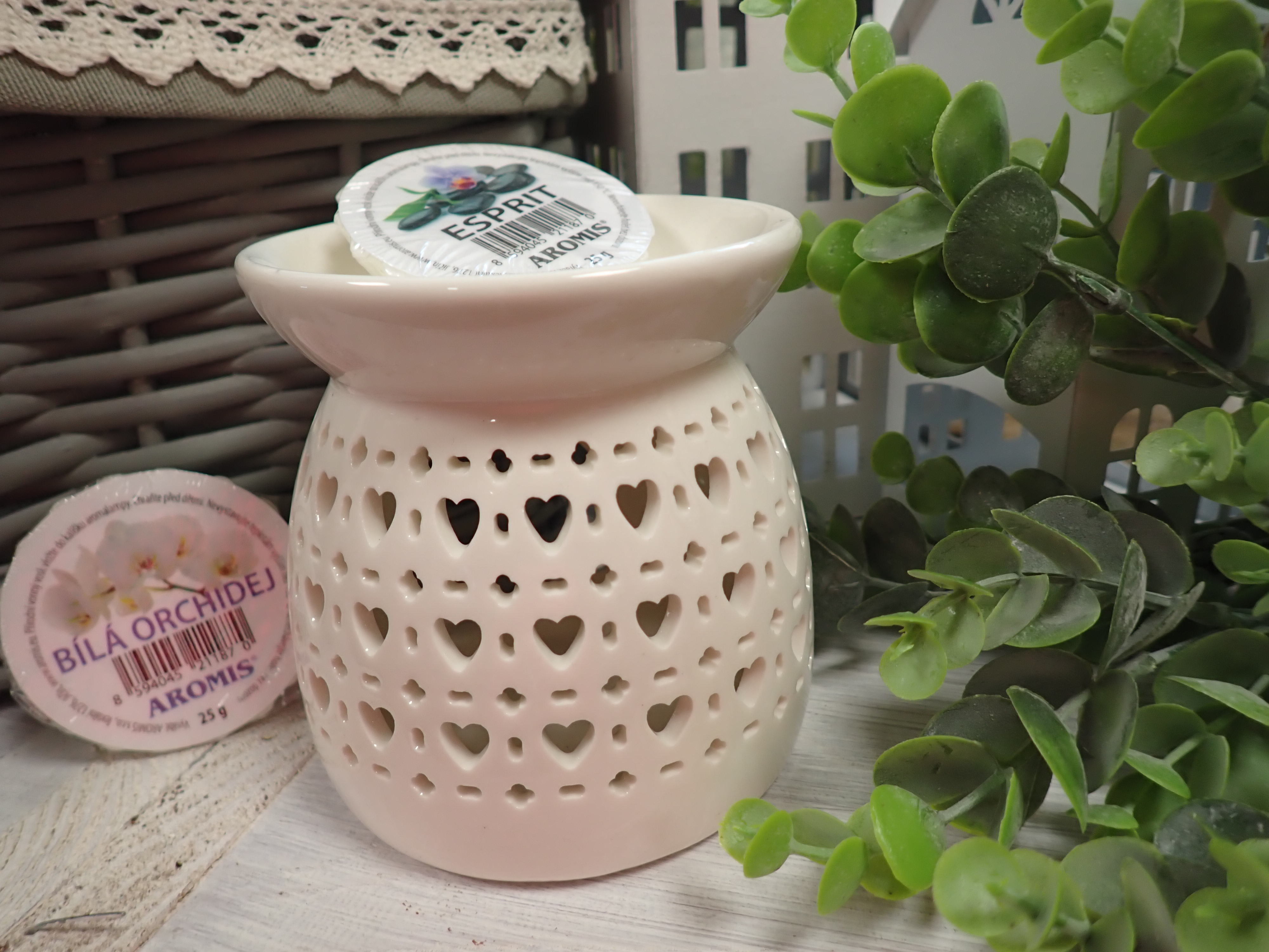 AROMALAMPA - BÍLÁ - SRDÍČKA