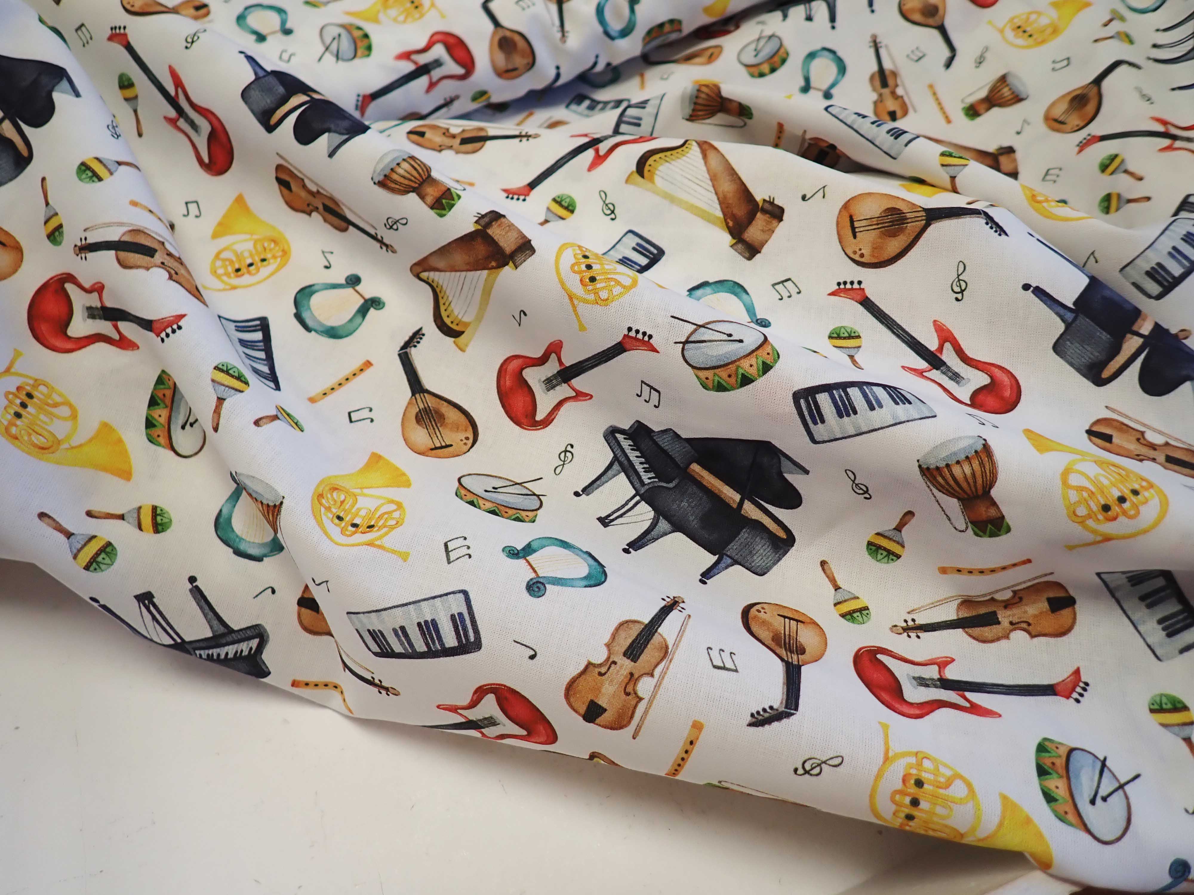 LÁTKA - POPELÍN - FOTOTISK - HUDEBNÍ