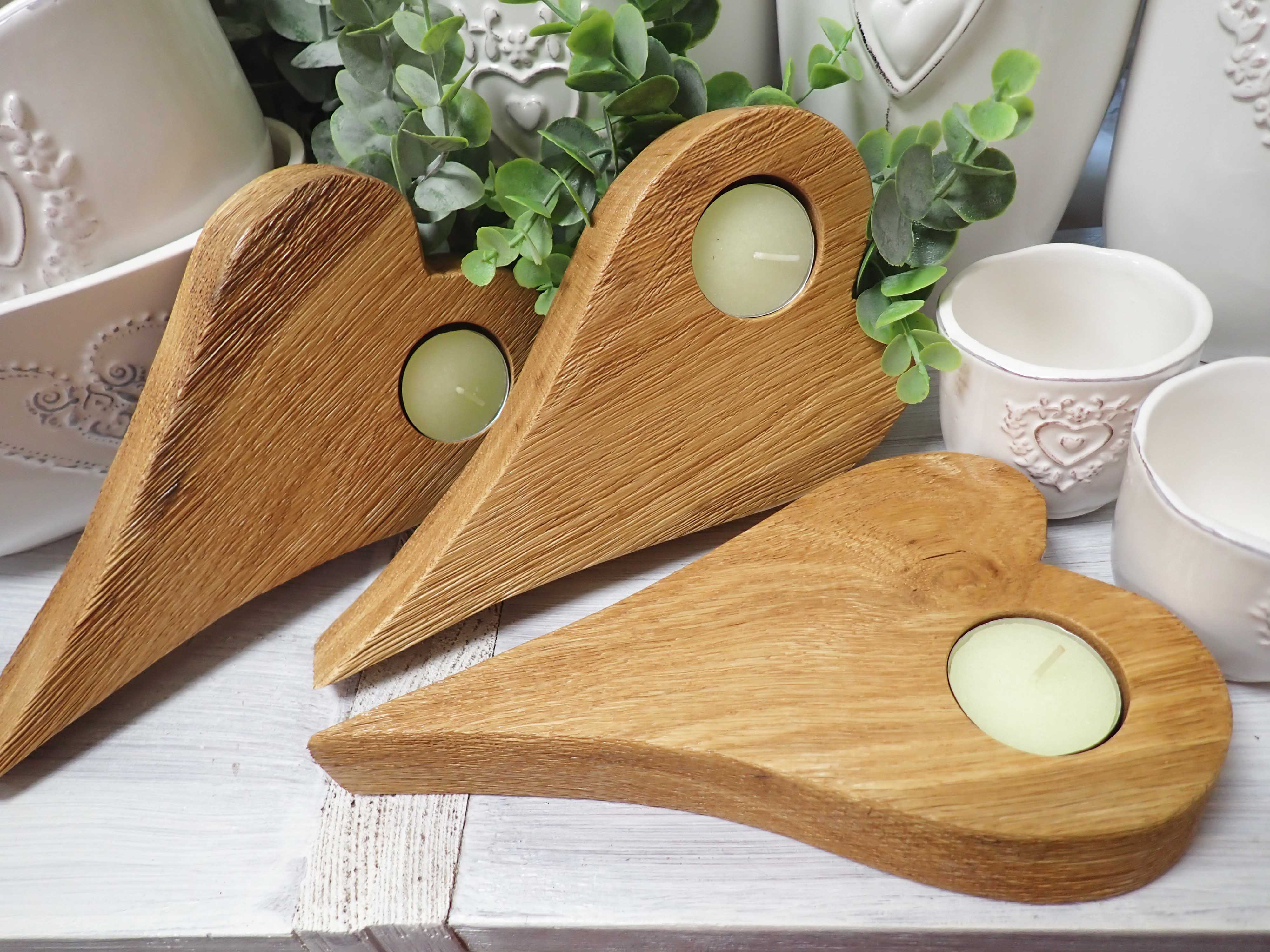 DEKORACE - DUBOVÝ SVÍCEN - SRDÍČKO