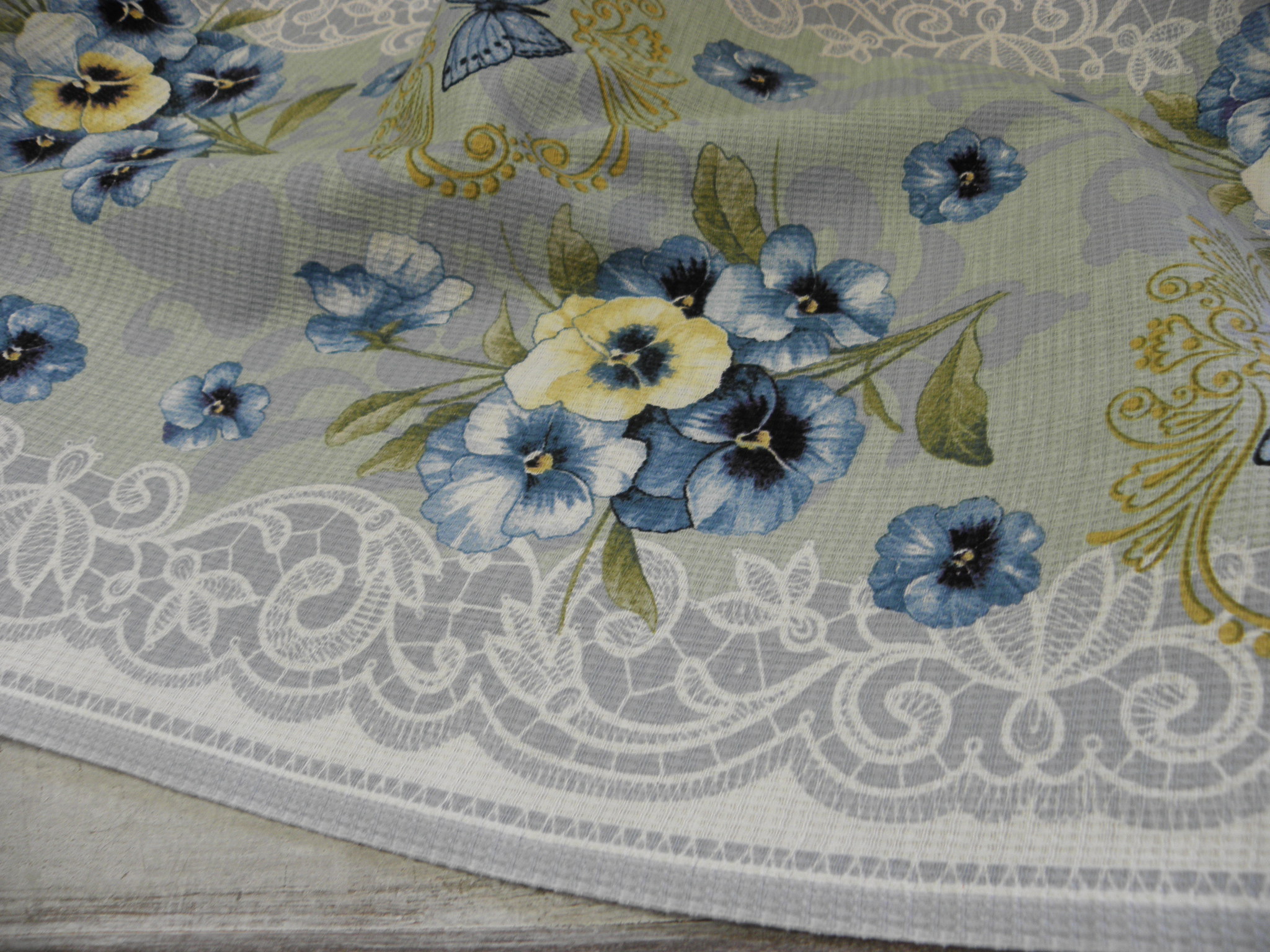 LÁTKA - WAFFLE - UTĚRKOVINA - MACEŠKY