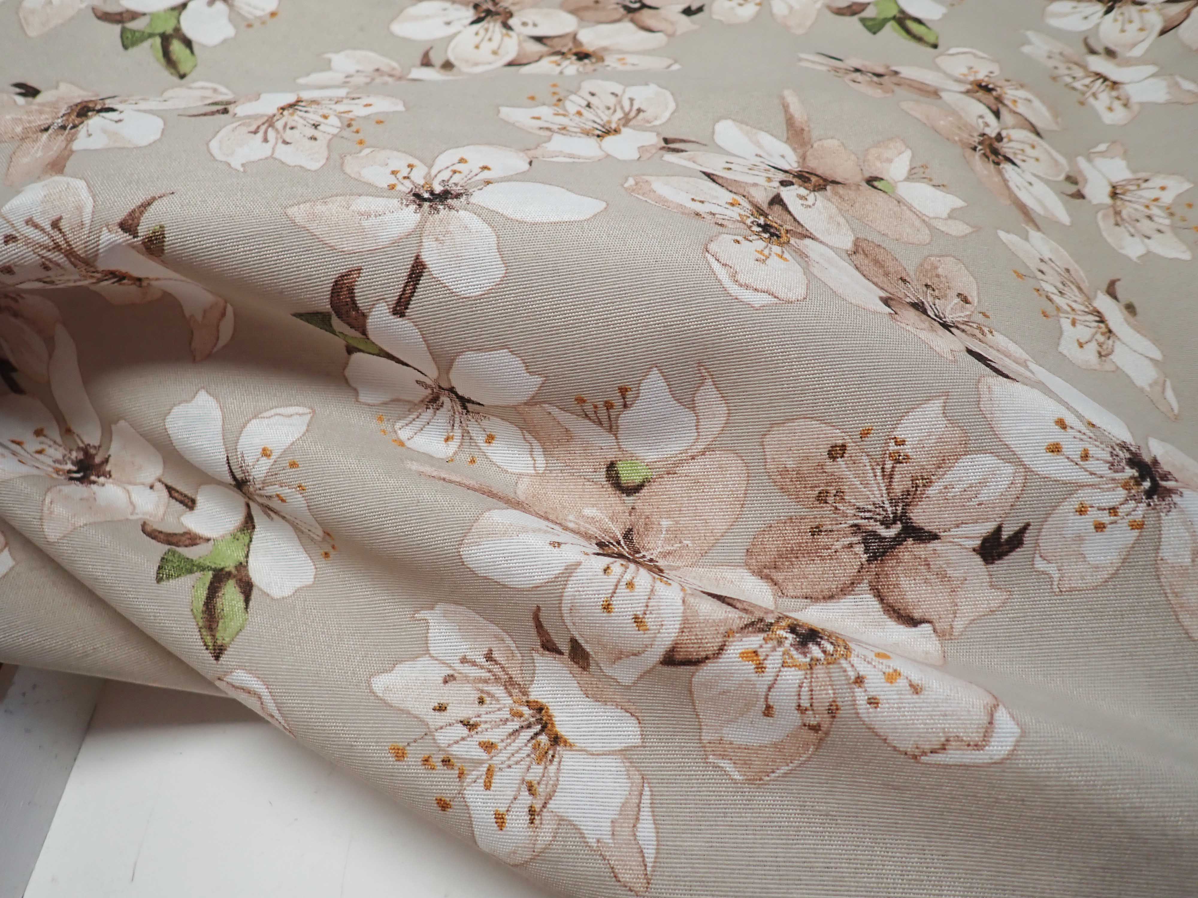 LÁTKA - POTAHOVKA - KVĚTY