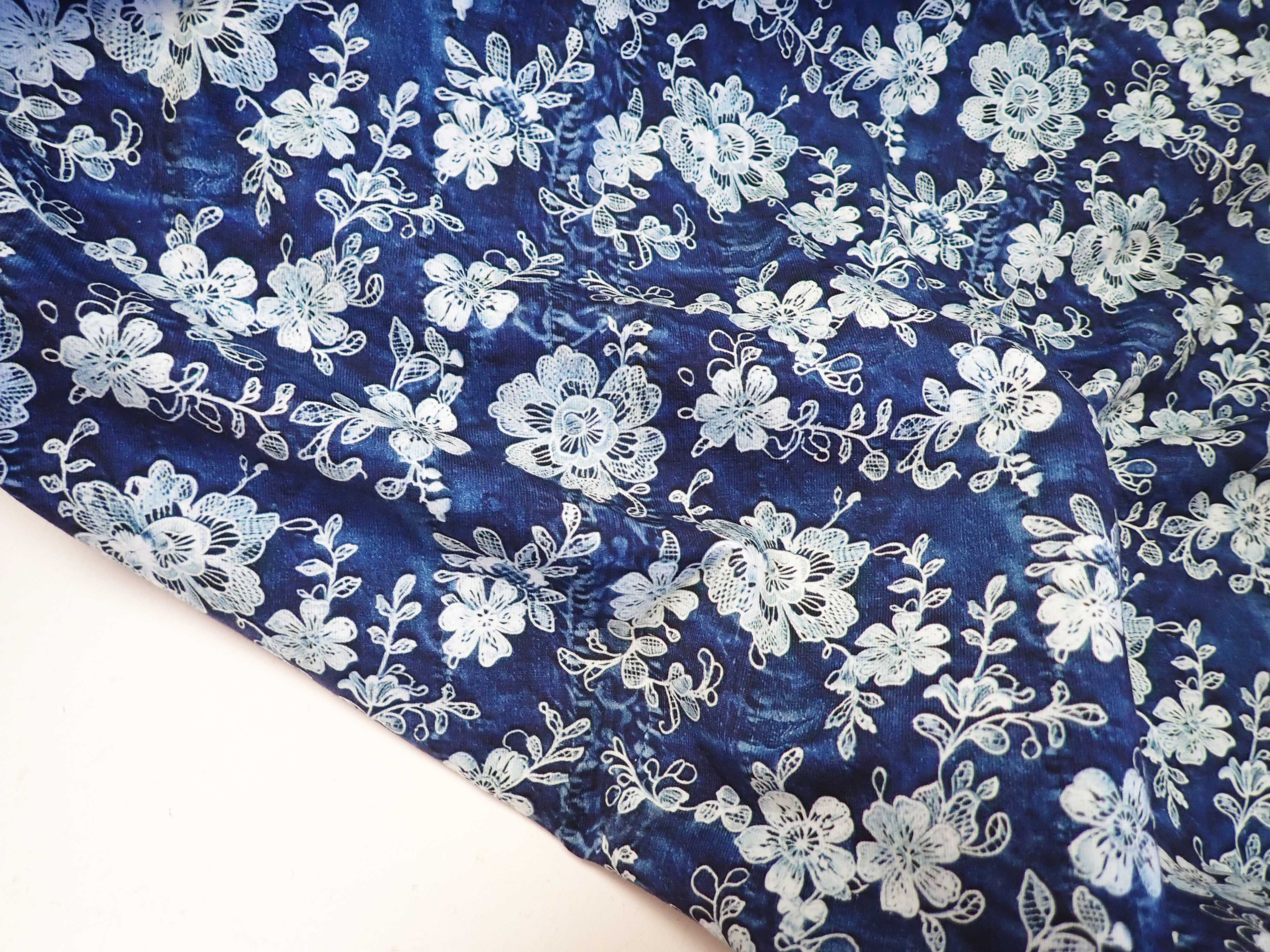 LÁTKA - TEPLÁKOVINA - FOTOTISK - DŽÍNOVINA + KVĚTY