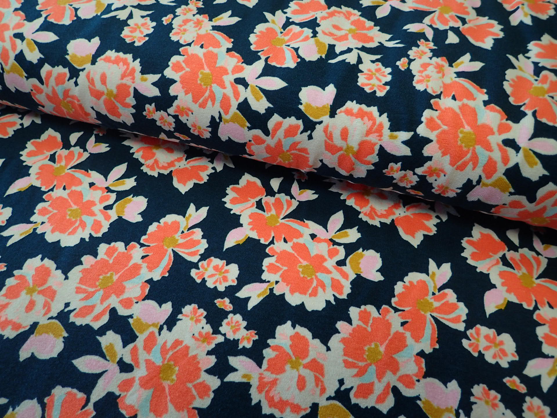 PLETENINA - JERSEY - TMAVĚ MODRÁ + KVĚTY