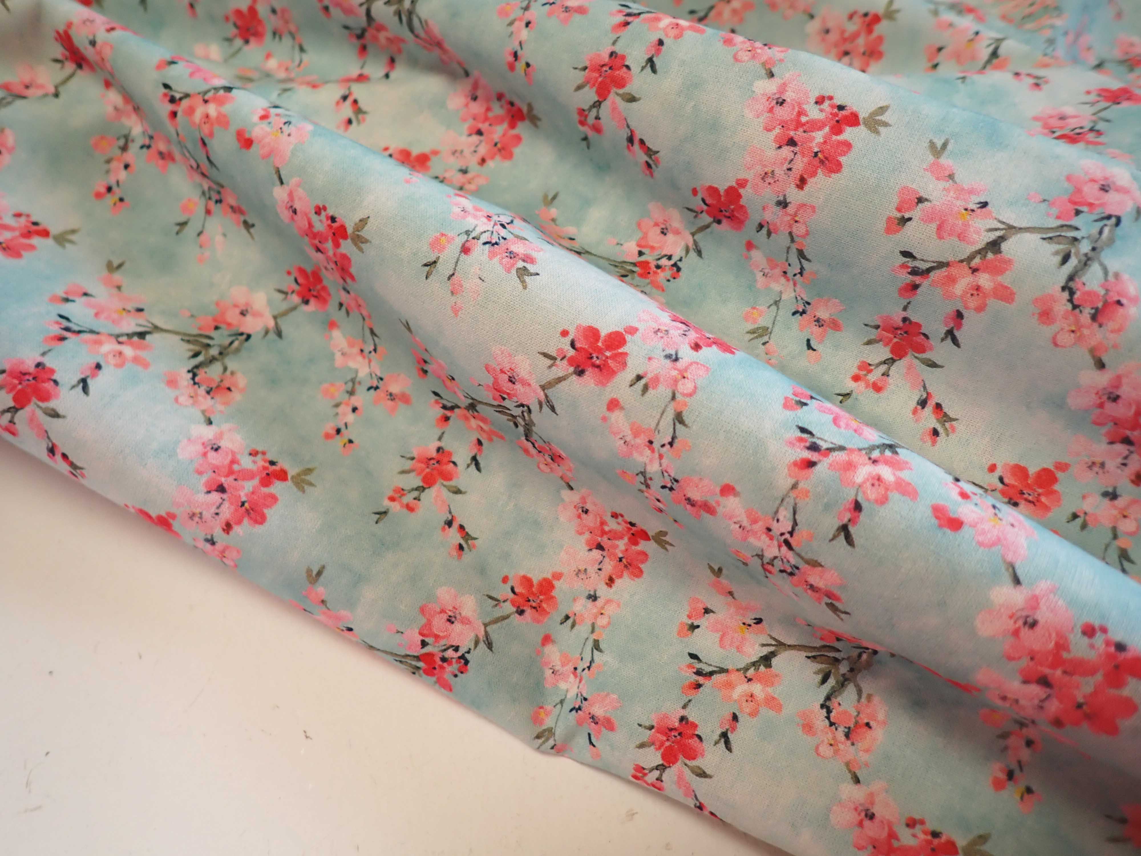 LÁTKA - POPELÍN - TYRKYSOVÁ + KVĚTY - SAKURA