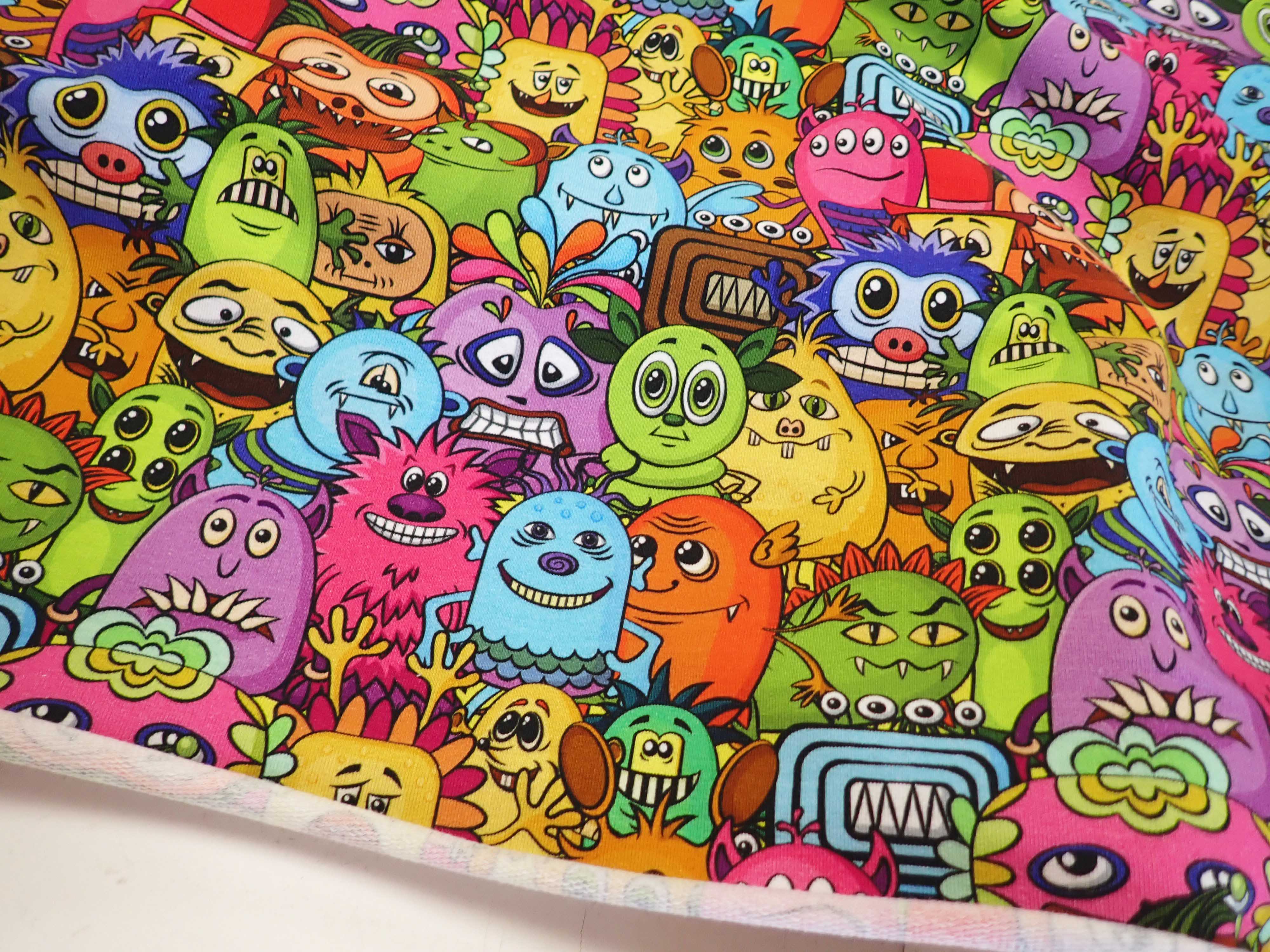 LÁTKA - TEPLÁKOVINA - FOTOTISK - PŘÍŠERKY