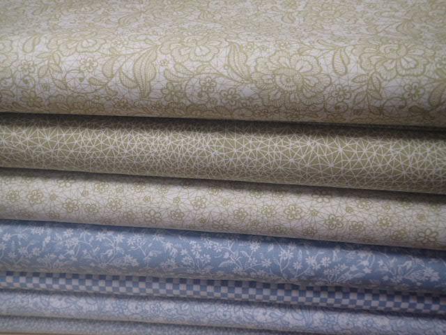 LÁTKA - BÍLÁ + ZELENÉ KYTIČKY