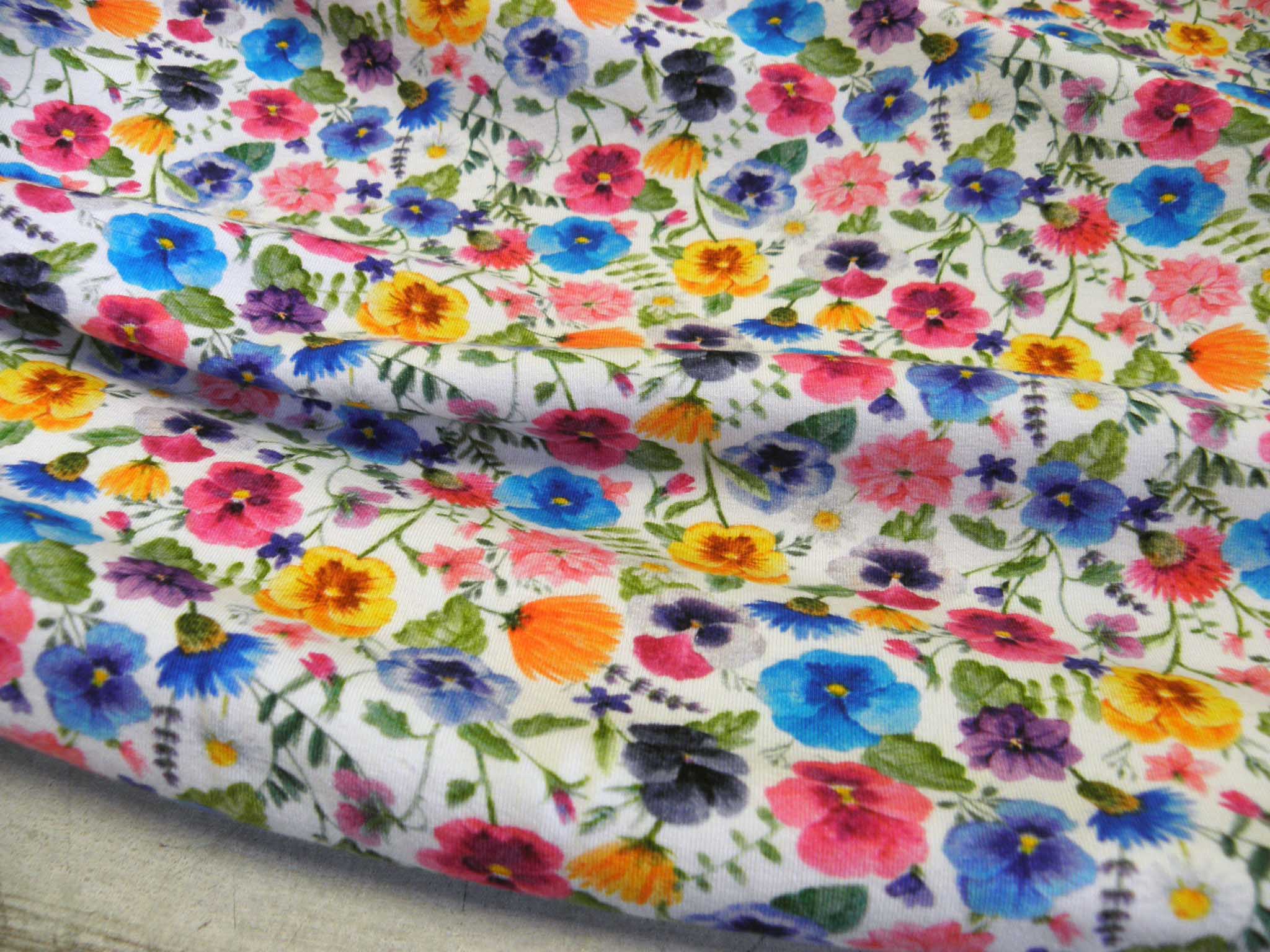 TEPLÁKOVINA - FOTOTISK - MACEŠKY