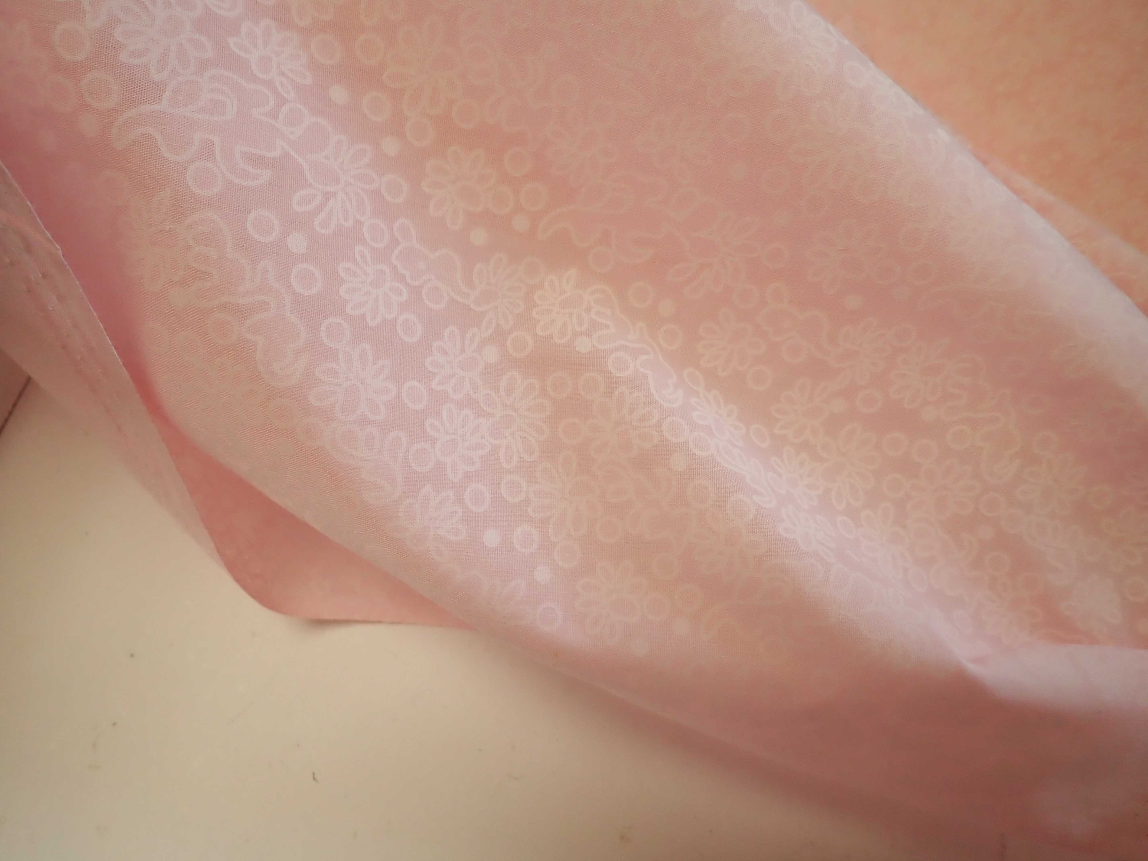 LÁTKA - RŮŽOVÁ + KYTIČKY