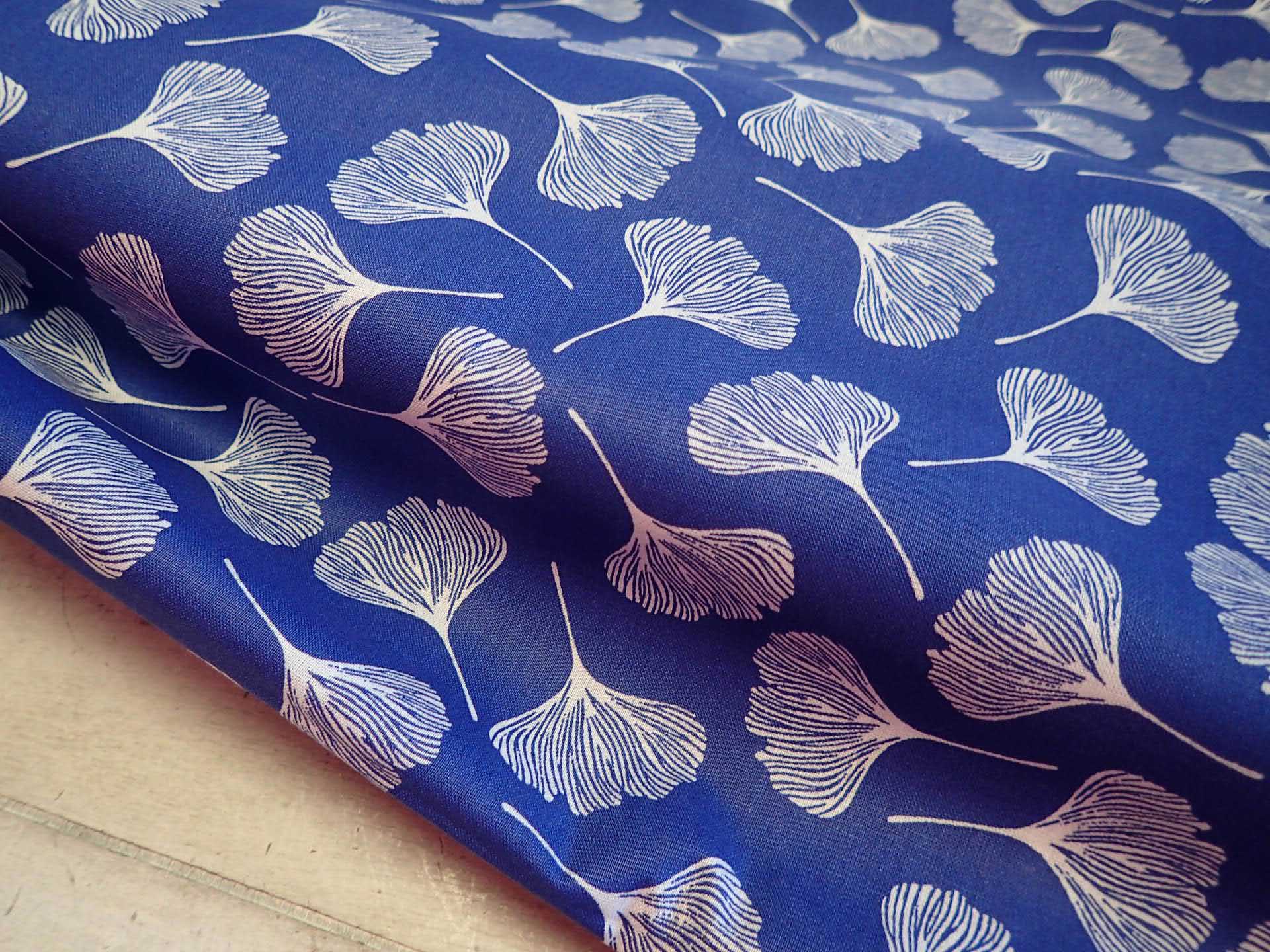 LÁTKA - MODRÁ + GINKO