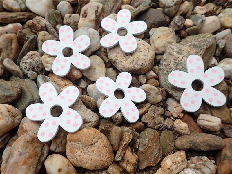 DEKORACE - DŘEVĚNÉ KYTIČKY