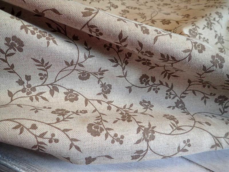 LÁTKA - REŽNÁ + BÉŽOVÉ VĚTVIČKY