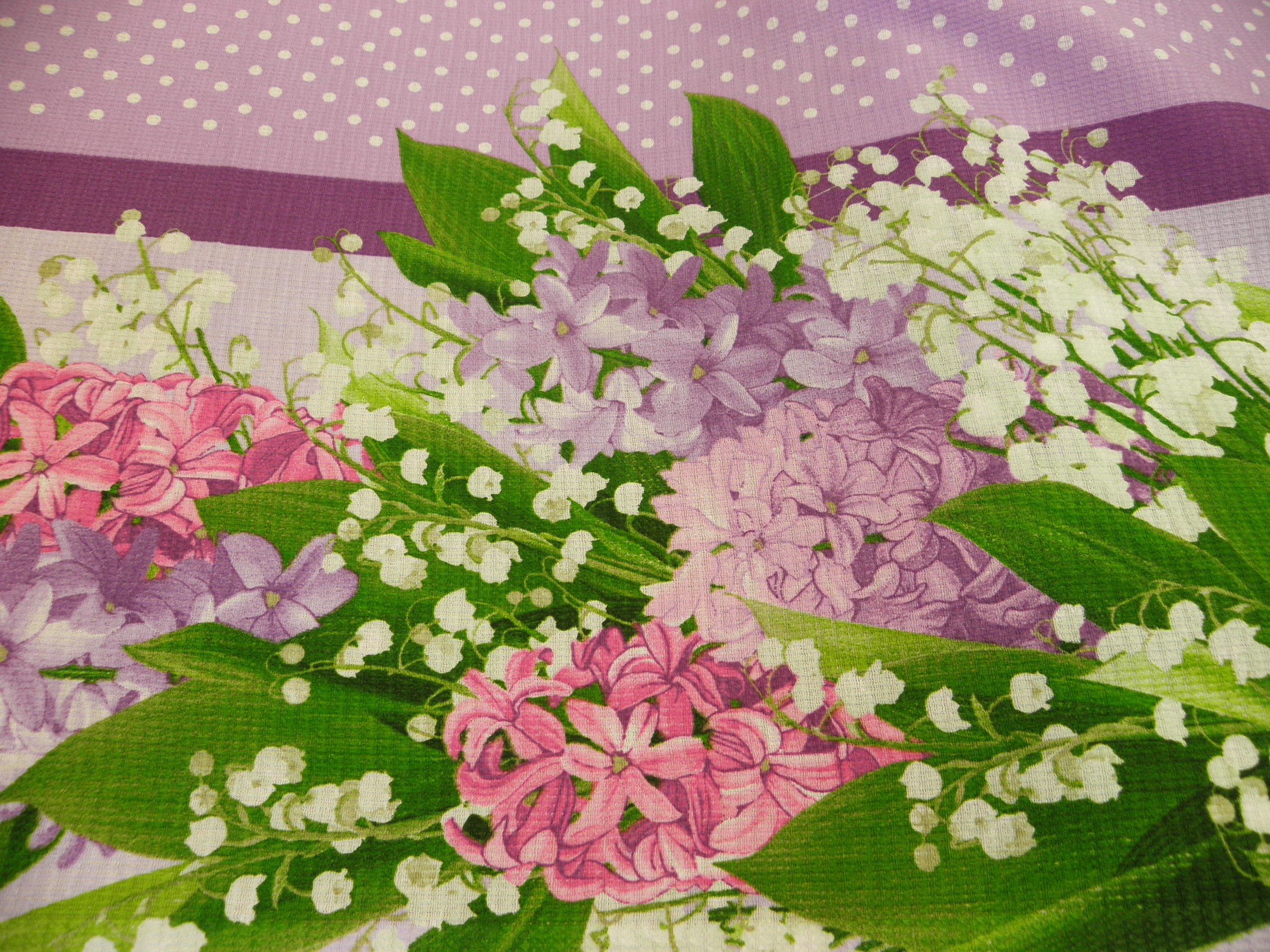 látka - WAFFLE - UTĚRKOVINA - KONVALINKY