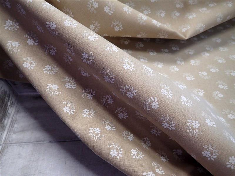 LÁTKA - BÉŽOVÁ + BÍLÉ KYTIČKY