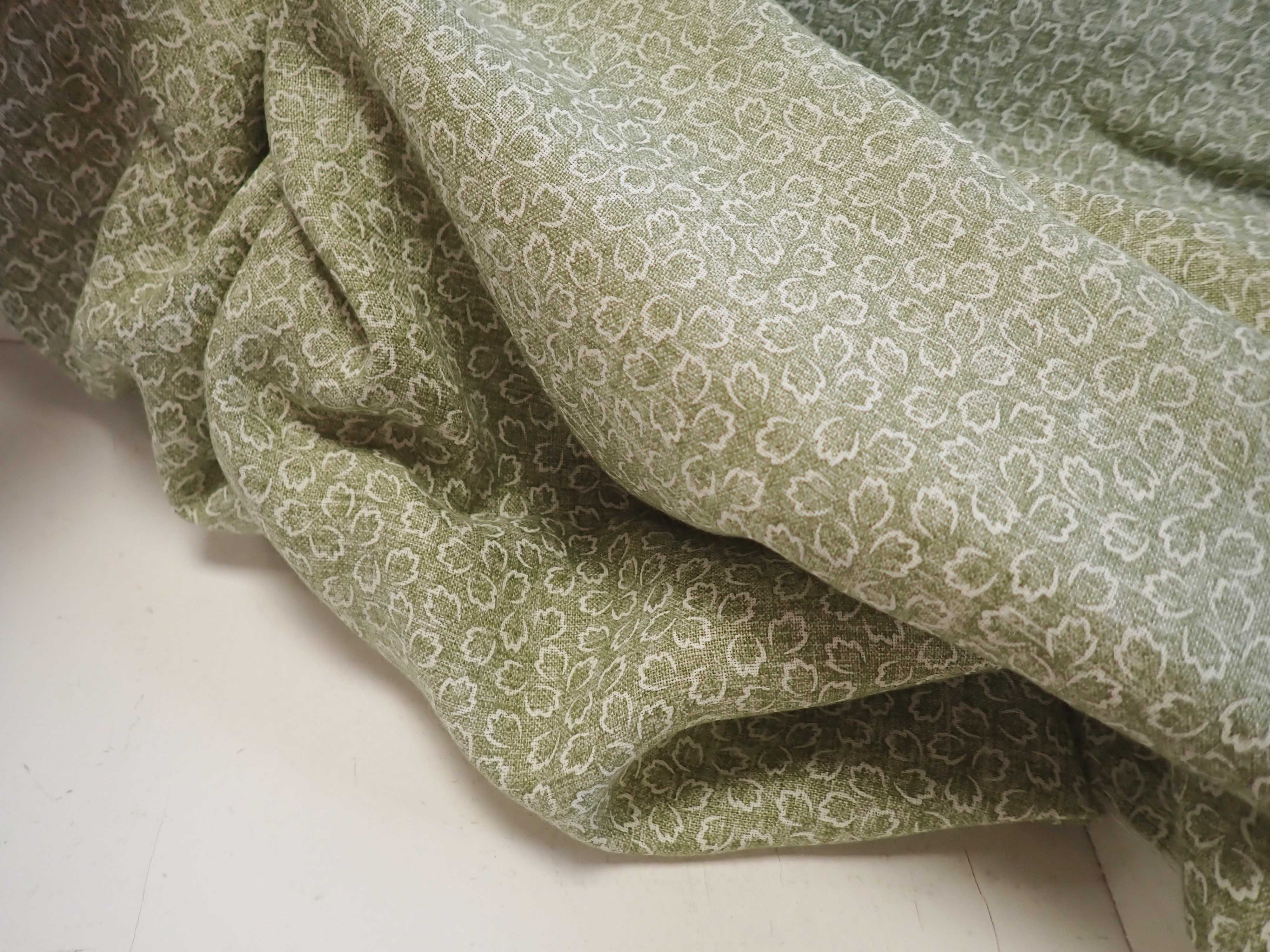 LÁTKA - LEN - ZELENÁ + LÍSTEČKY