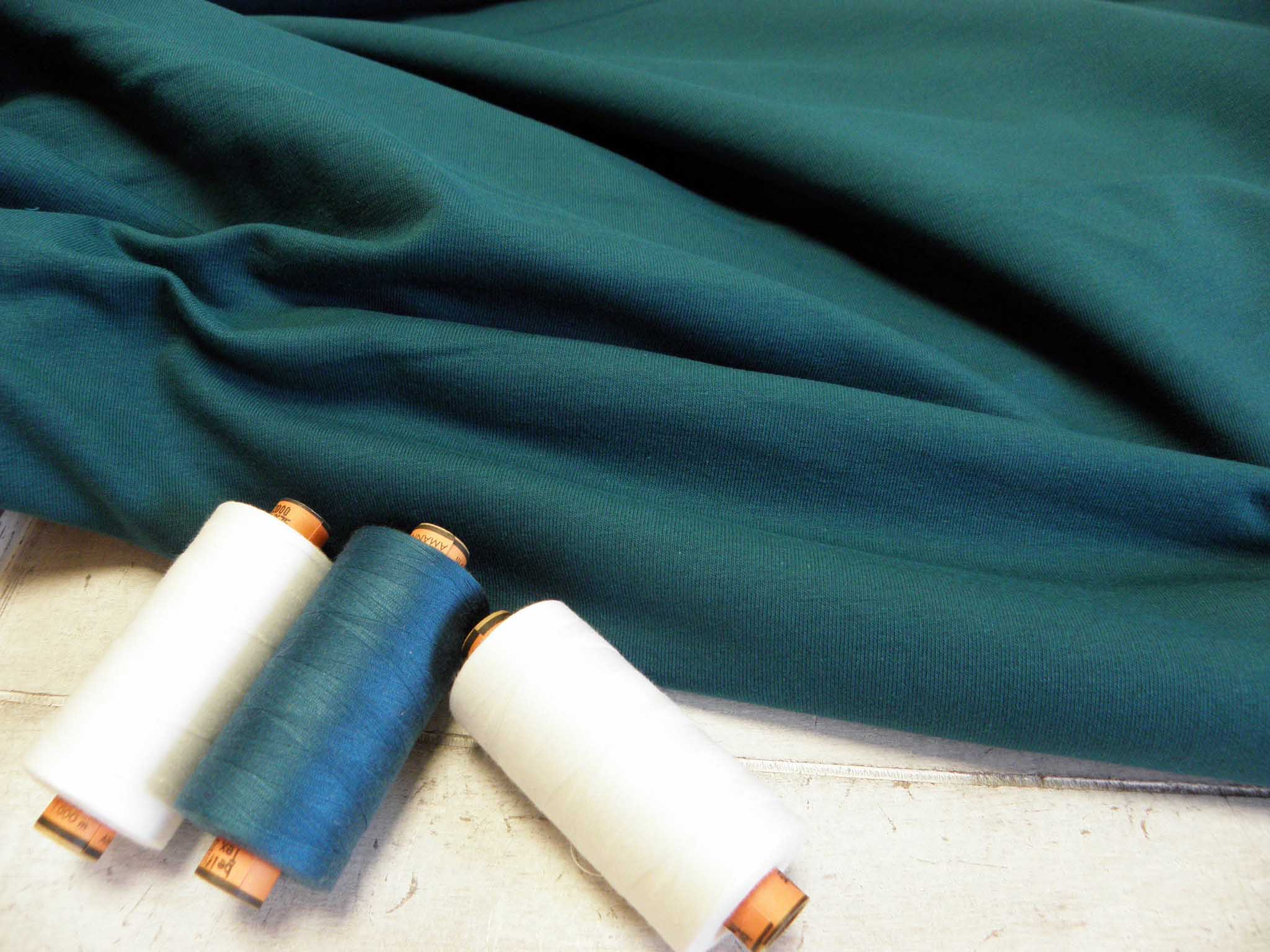 TEPLÁKOVINA - PETROLEJOVÁ - JEDNOBAREVNÁ