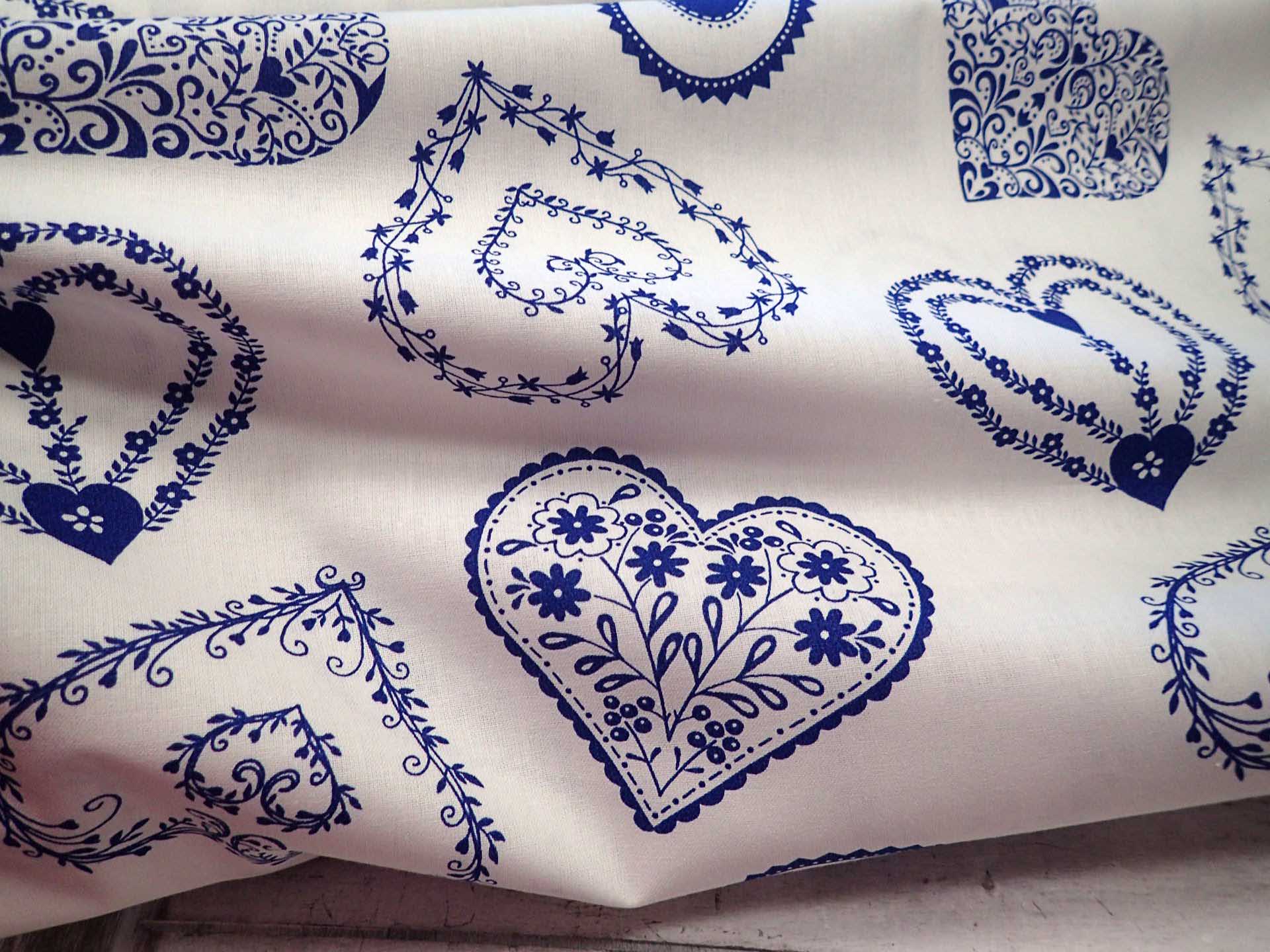 LÁTKA - BÍLÁ + MODRÁ SRDÍČKA