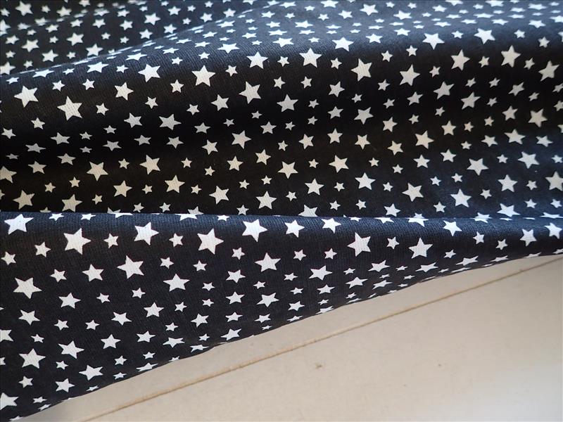 LÁTKA - ČERNÁ + BÍLÉ HVĚZDIČKY