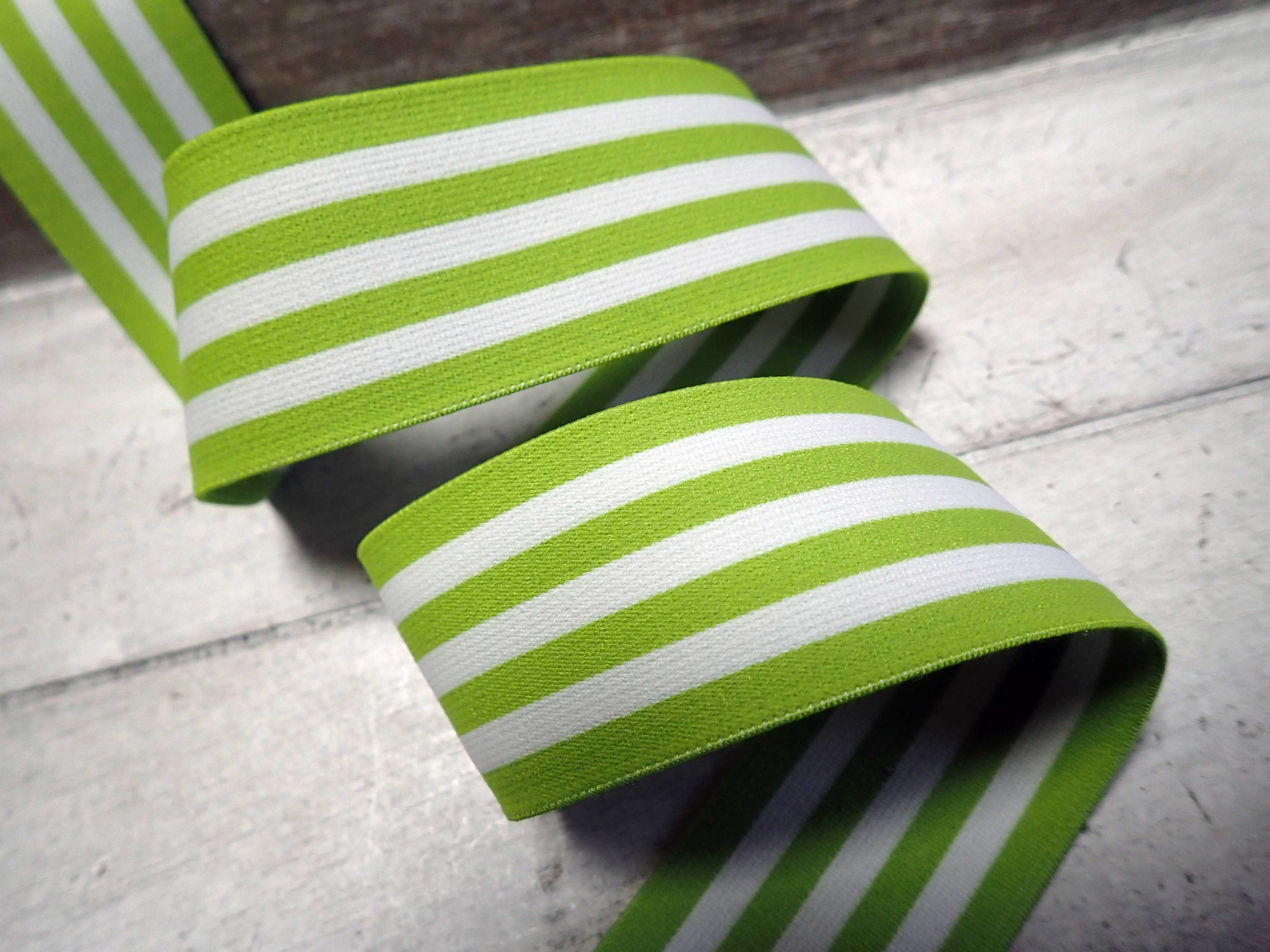 GUMA - PRUŽENKA - ZELENÁ - PROUŽKY - ŠÍŘE 40 MM