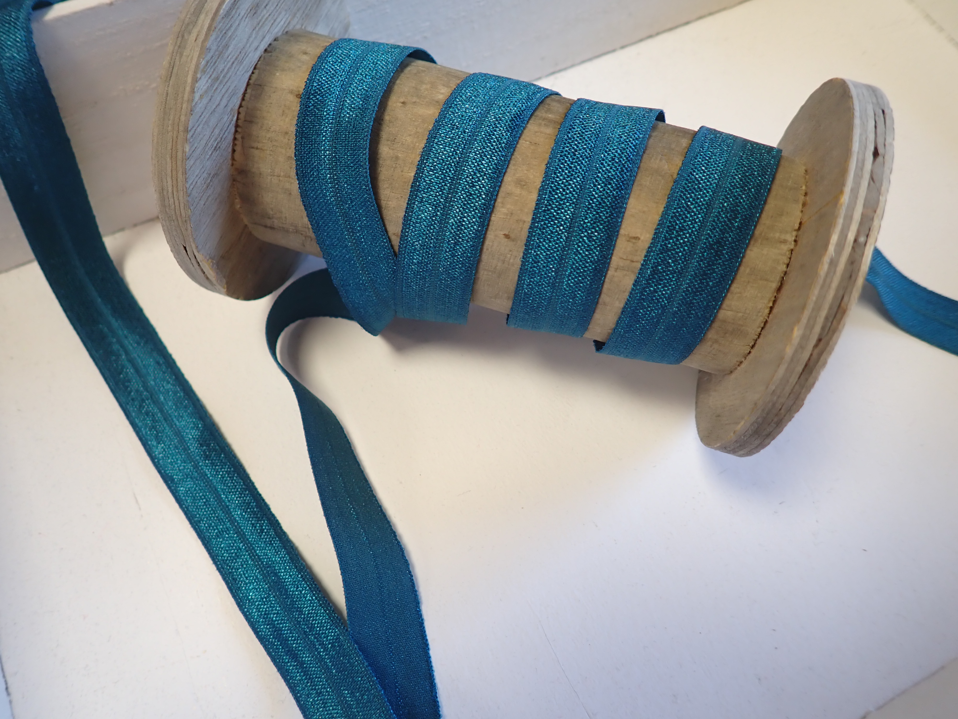 ŠIKMÝ PROUŽEK - LEMOVACÍ PRUŽENKA - PETROLEJOVÁ