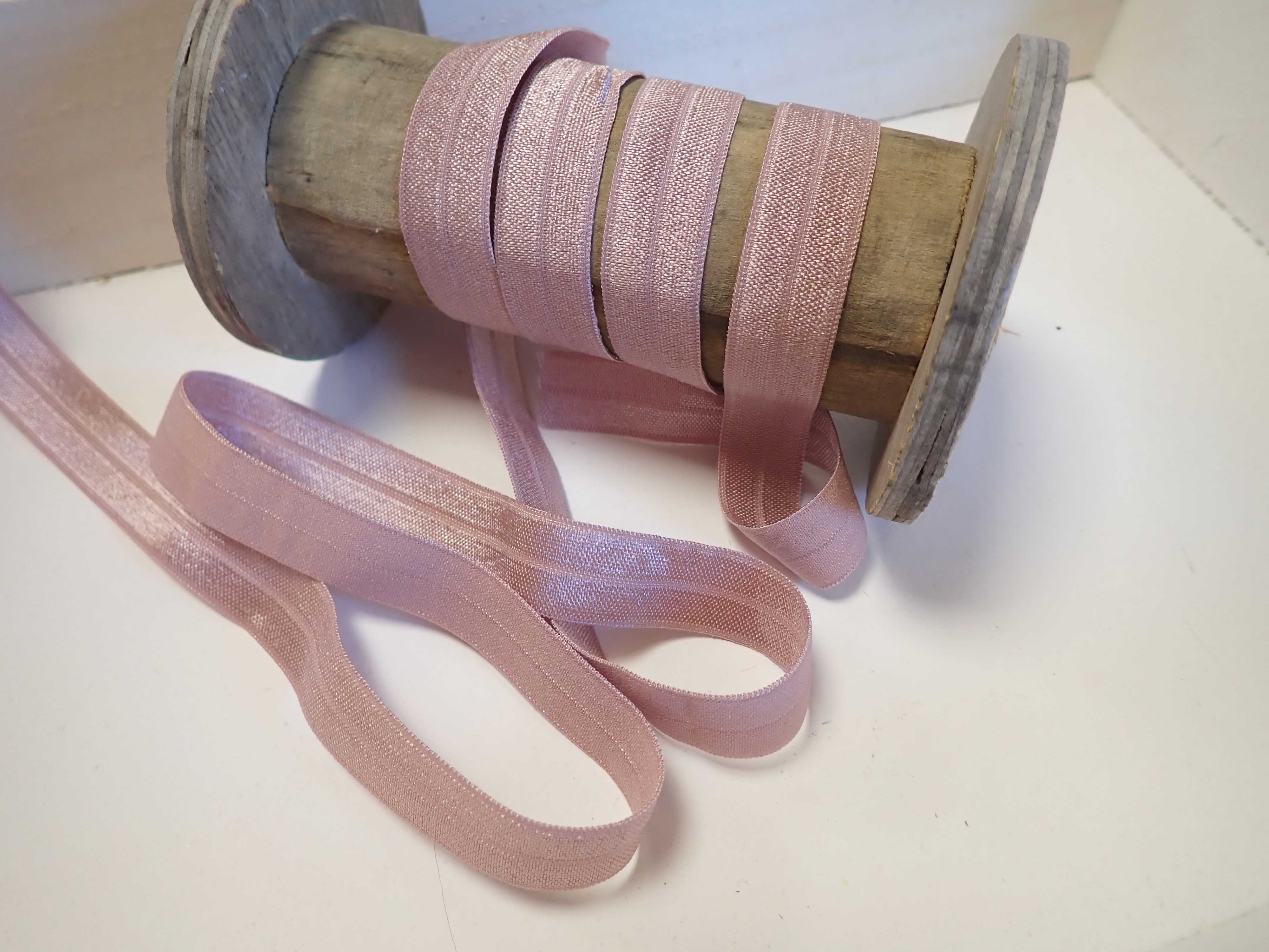 ŠIKMÝ PROUŽEK - LEMOVACÍ PRUŽENKA - STAROFIALOVÁ