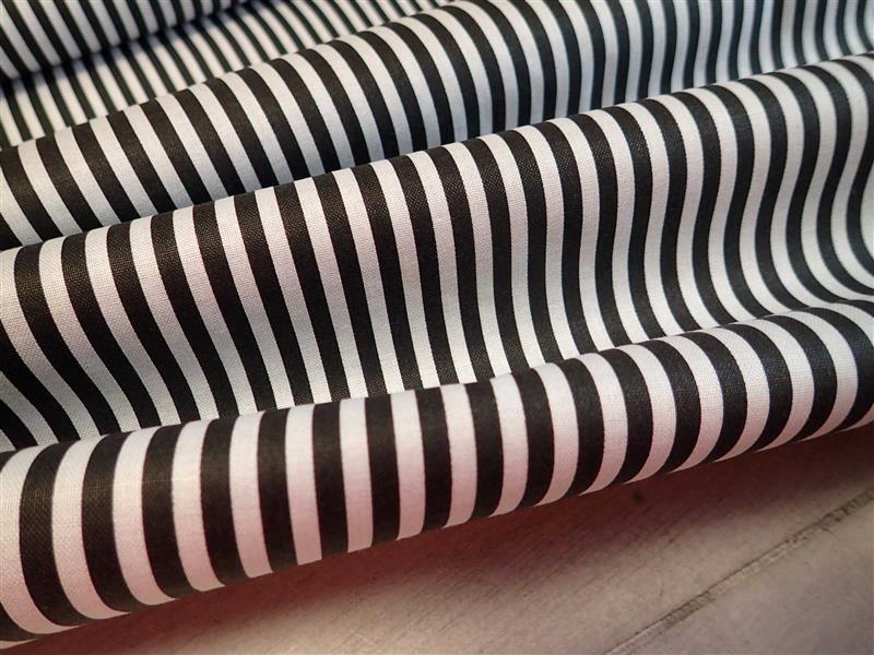 LÁTKA - ČERNÝ PROUŽEK