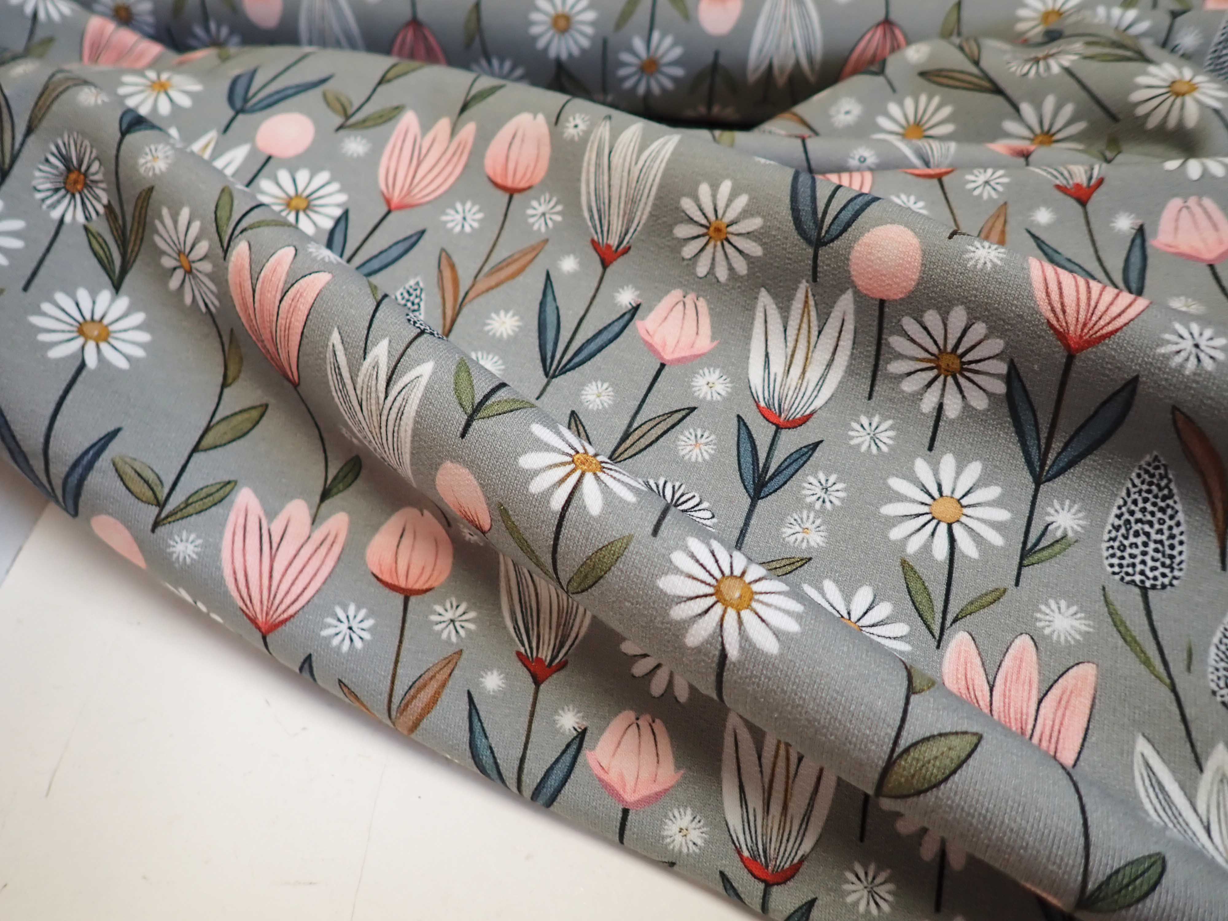 LÁTKA - TEPLÁKOVINA - FOTOTISK - KYTIČKY