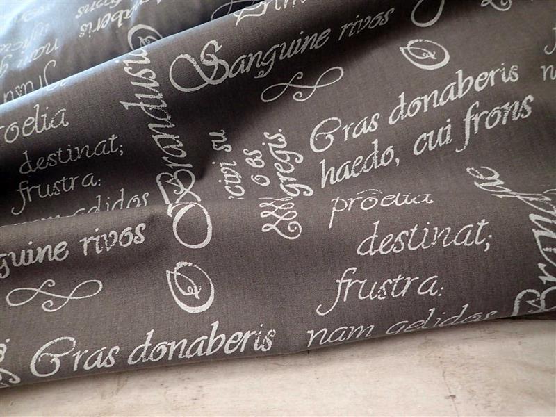 LÁTKA - PÍSMO - TMAVĚ ŠEDÁ