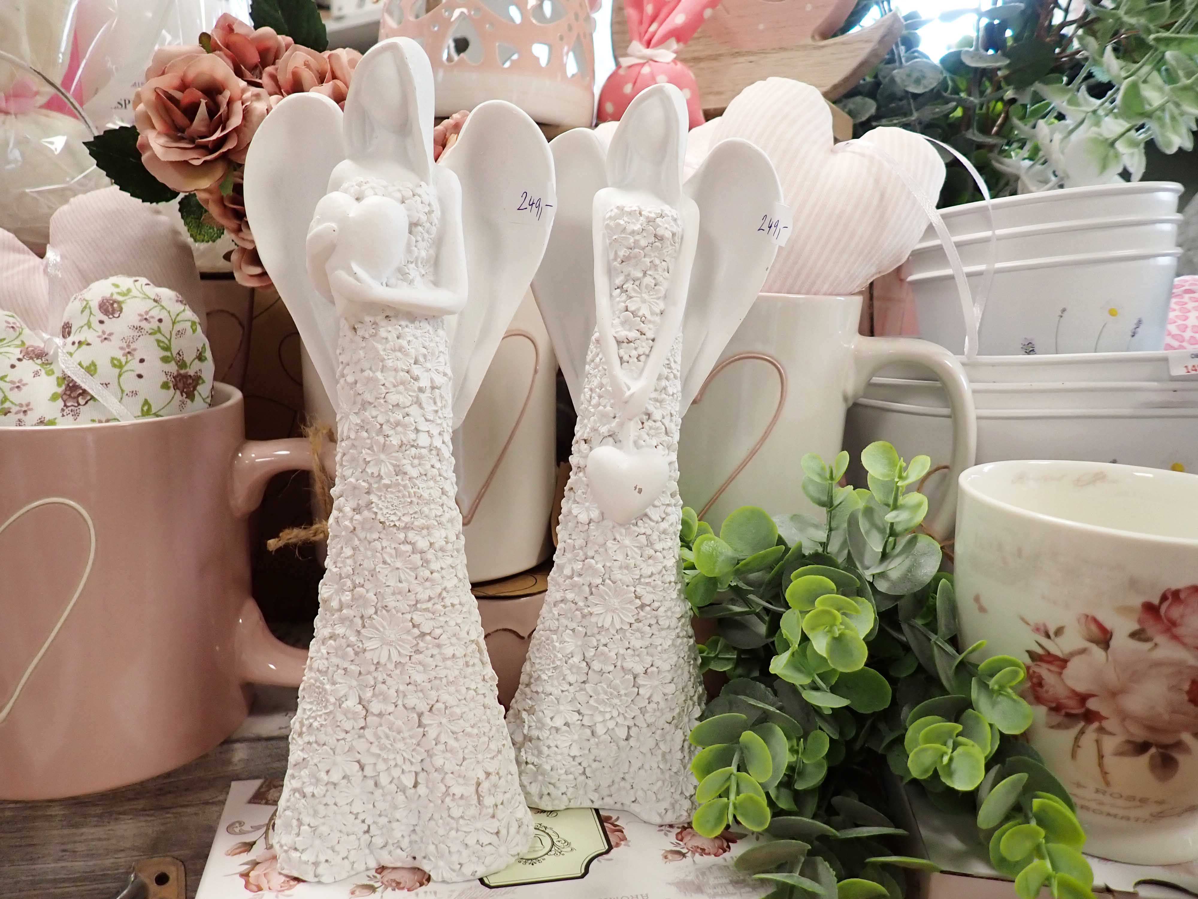 ANDĚL - ANDÍLEK - ŠATY S BÍLÝMI KYTIČKAMI