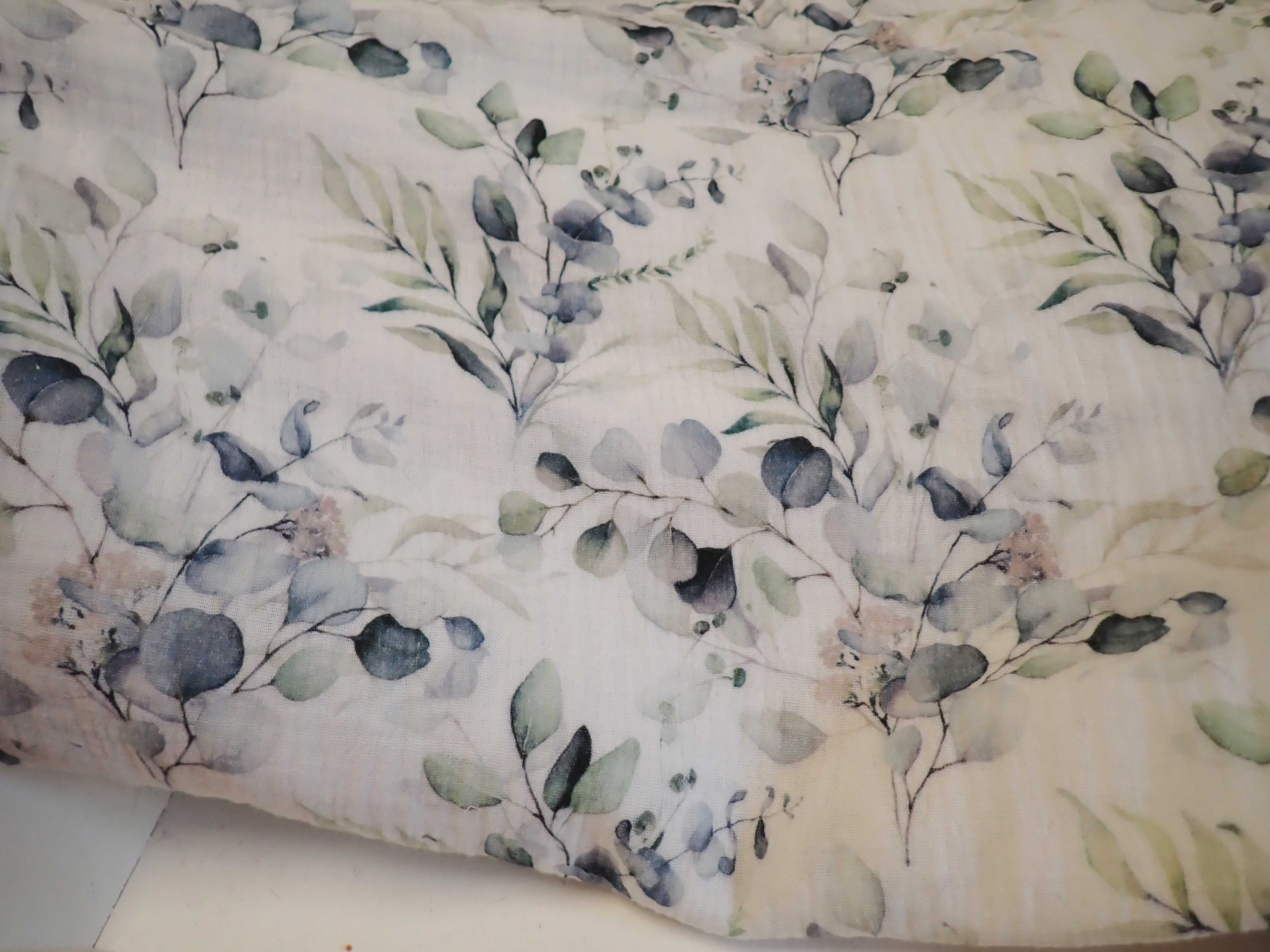 DVOJITÁ GÁZOVINA - MUŠELÍN - FOTOTISK - EUKALYPTUS