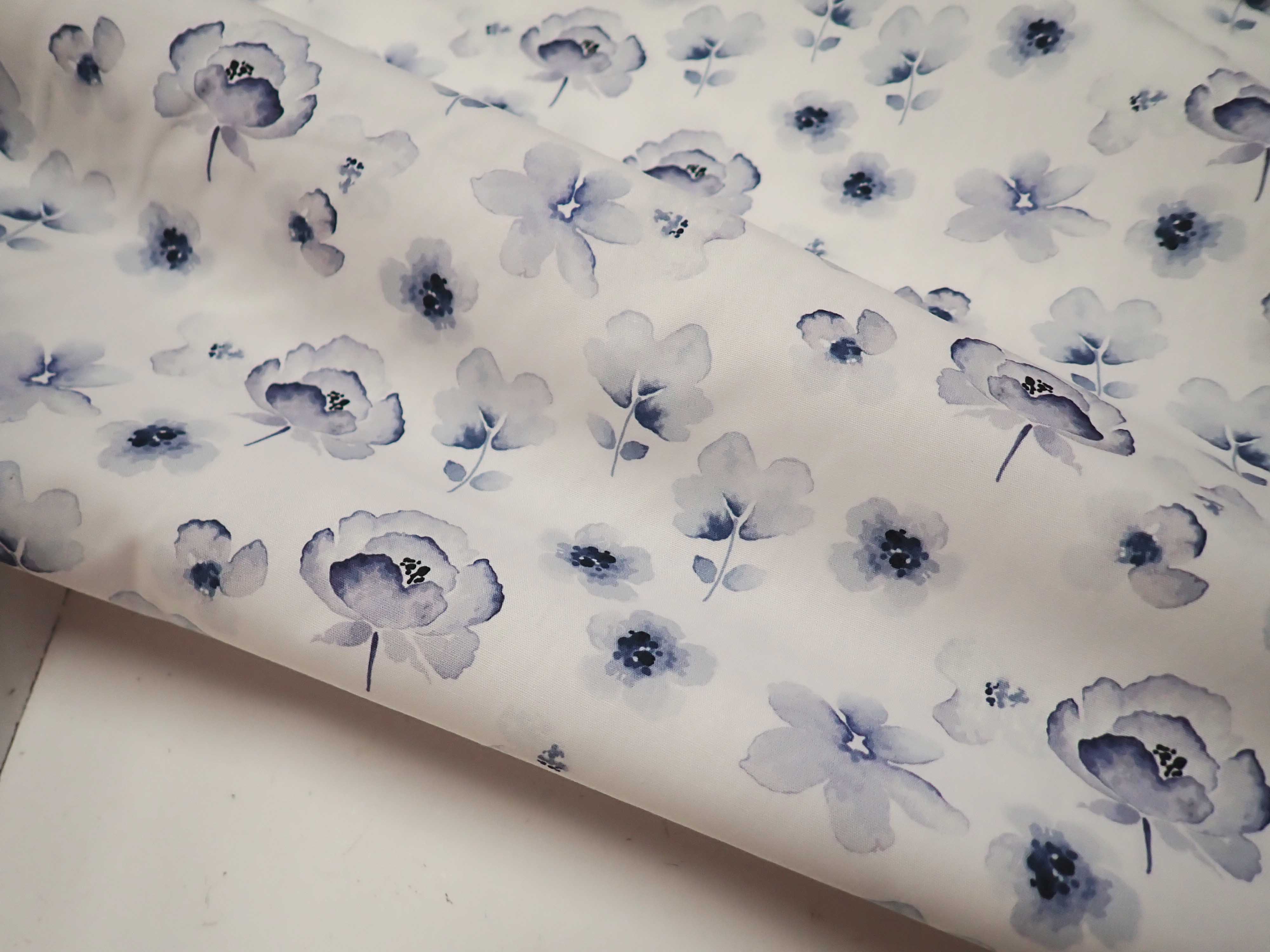 LÁTKA - POPELÍN - KVĚTY